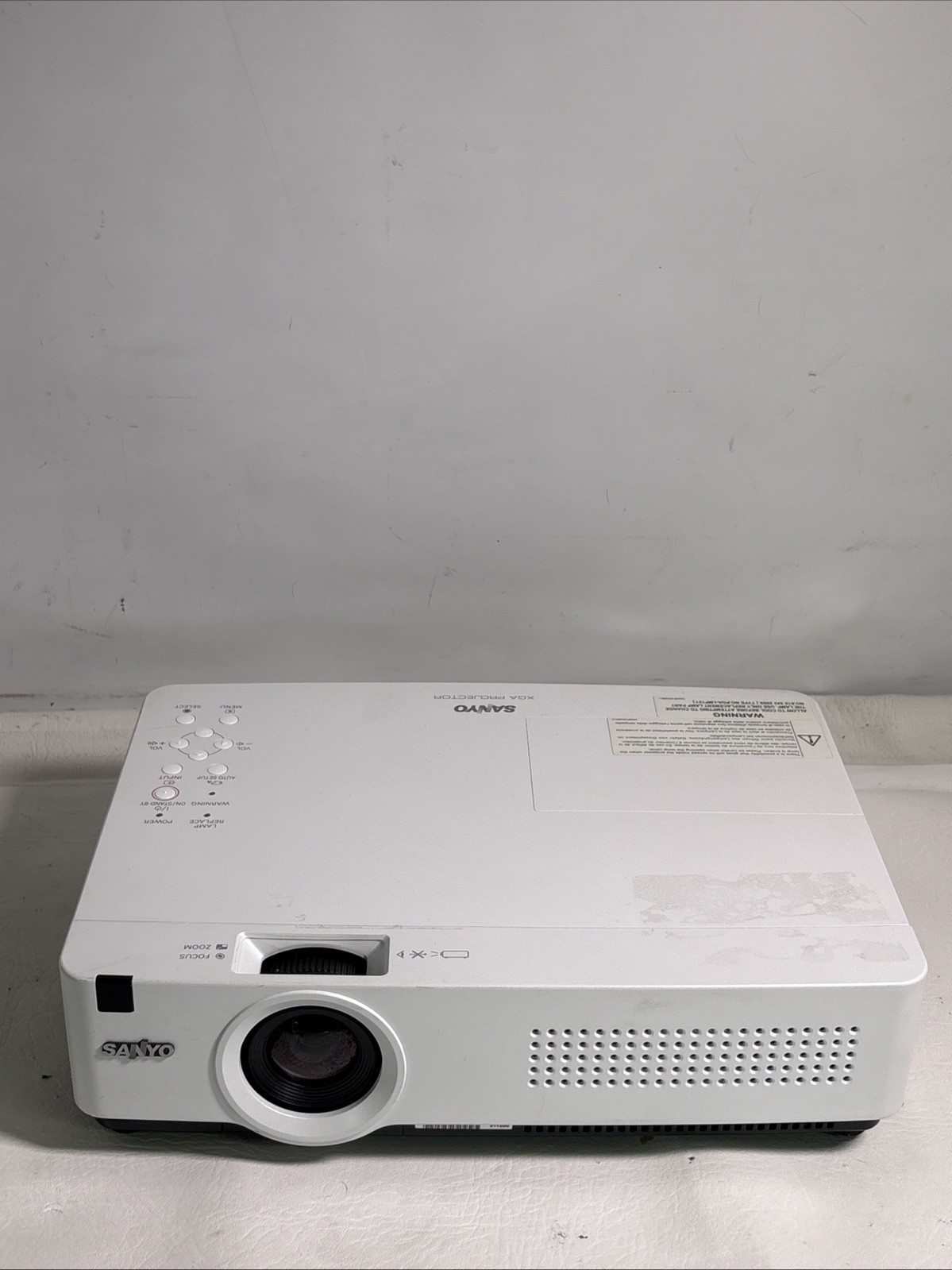 Sanyo PLC-XU300 - XGA Projector/ USED 347 HRS