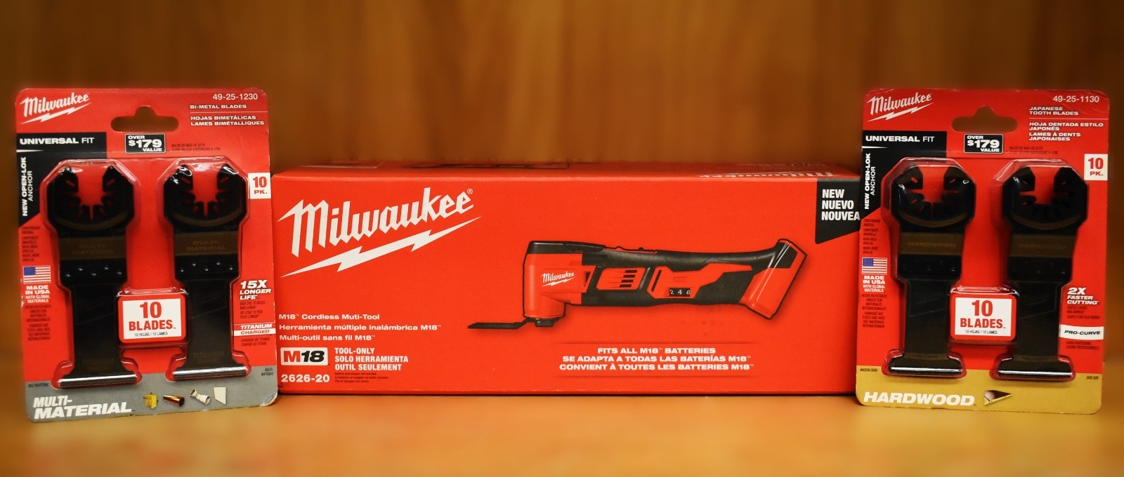 Milwaukee 2626-20 M18 Cordless Multi-Tool Bare Tool + 20 Blades Factory Sealed