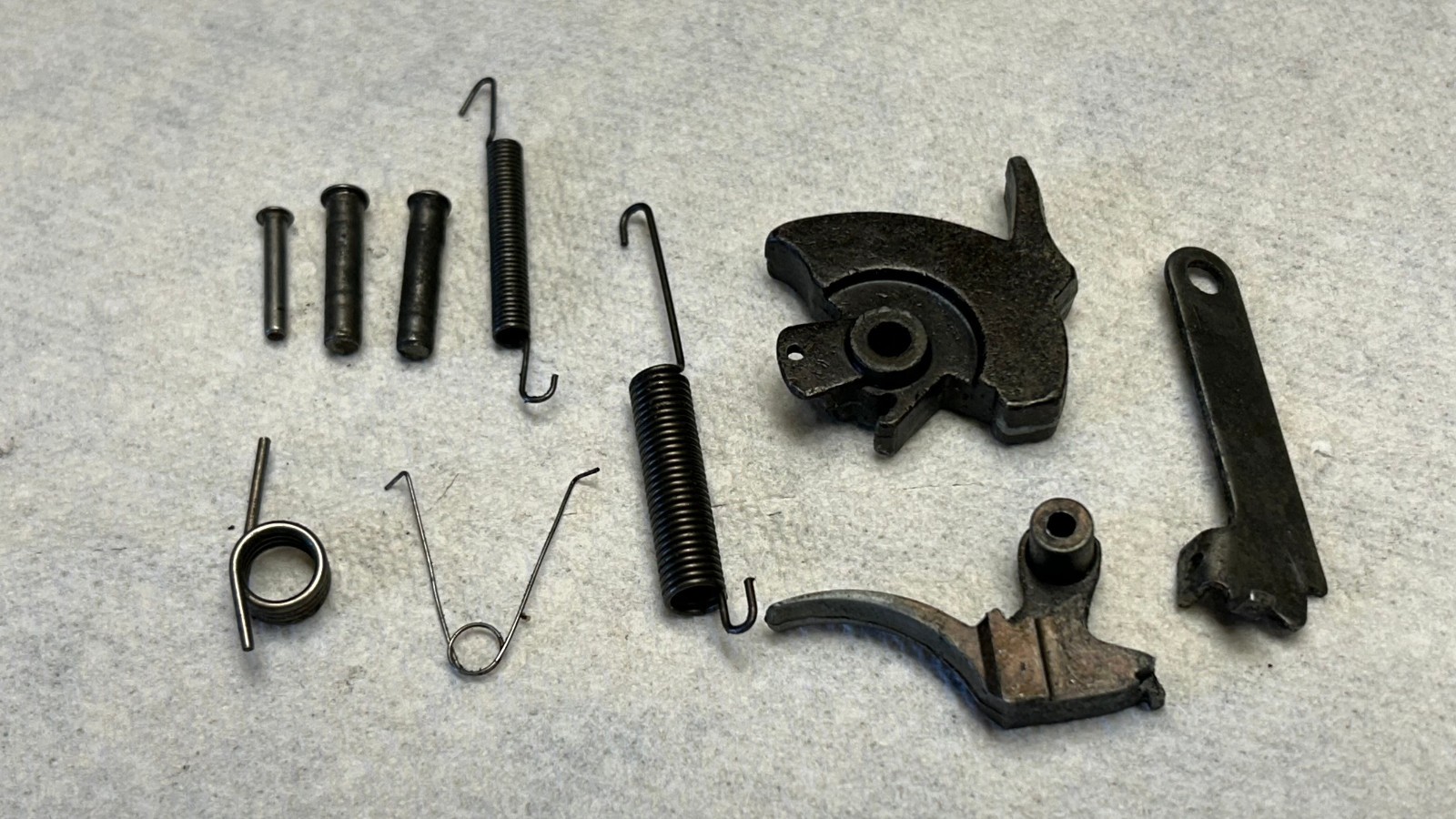 Daisy Model 1894 BB Gun Rifle Receiver Parts, Trigger Hammer Springs And More
