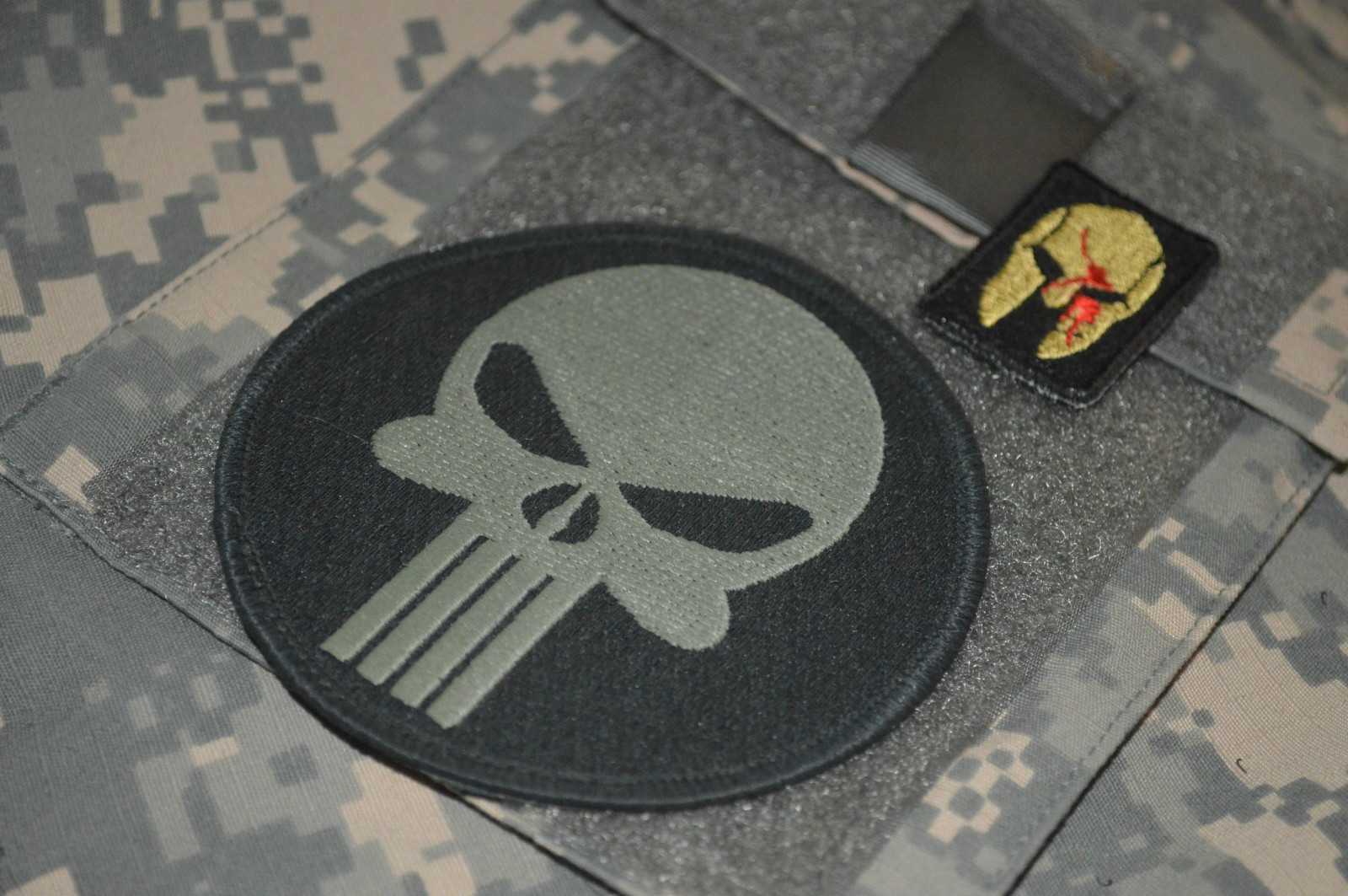 GWOT CJSOTF-A AFGHANISTAN SFG SEAL ODA vêlkrö 2-PC: OD SKULL + SPARTAN HELMET