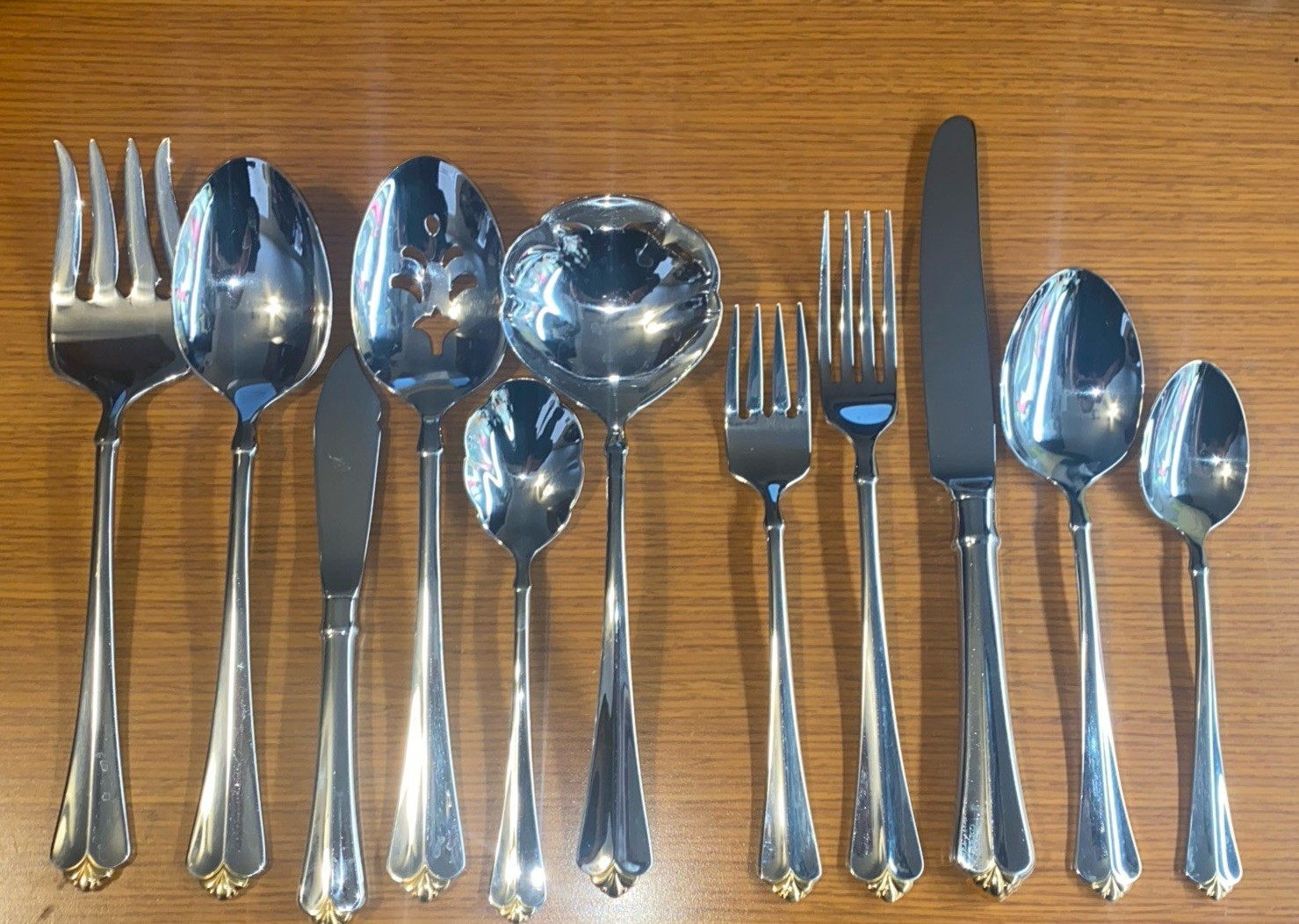 Golden Juilliard Oneida Heirloom USA Choose & Buy Pieces EXC!