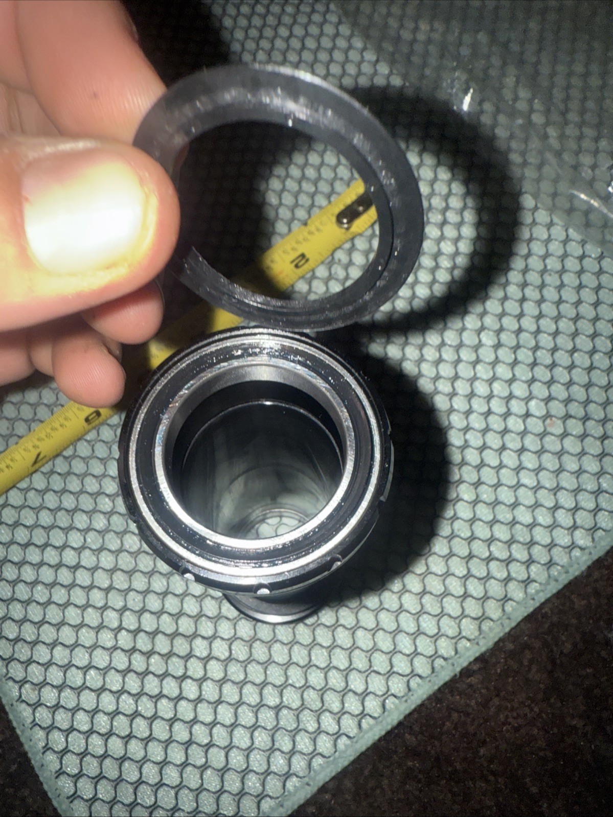 RaceFace 30mm CINCH Bottom Bracket BB BSA 100mm Shell Spindle External Seal