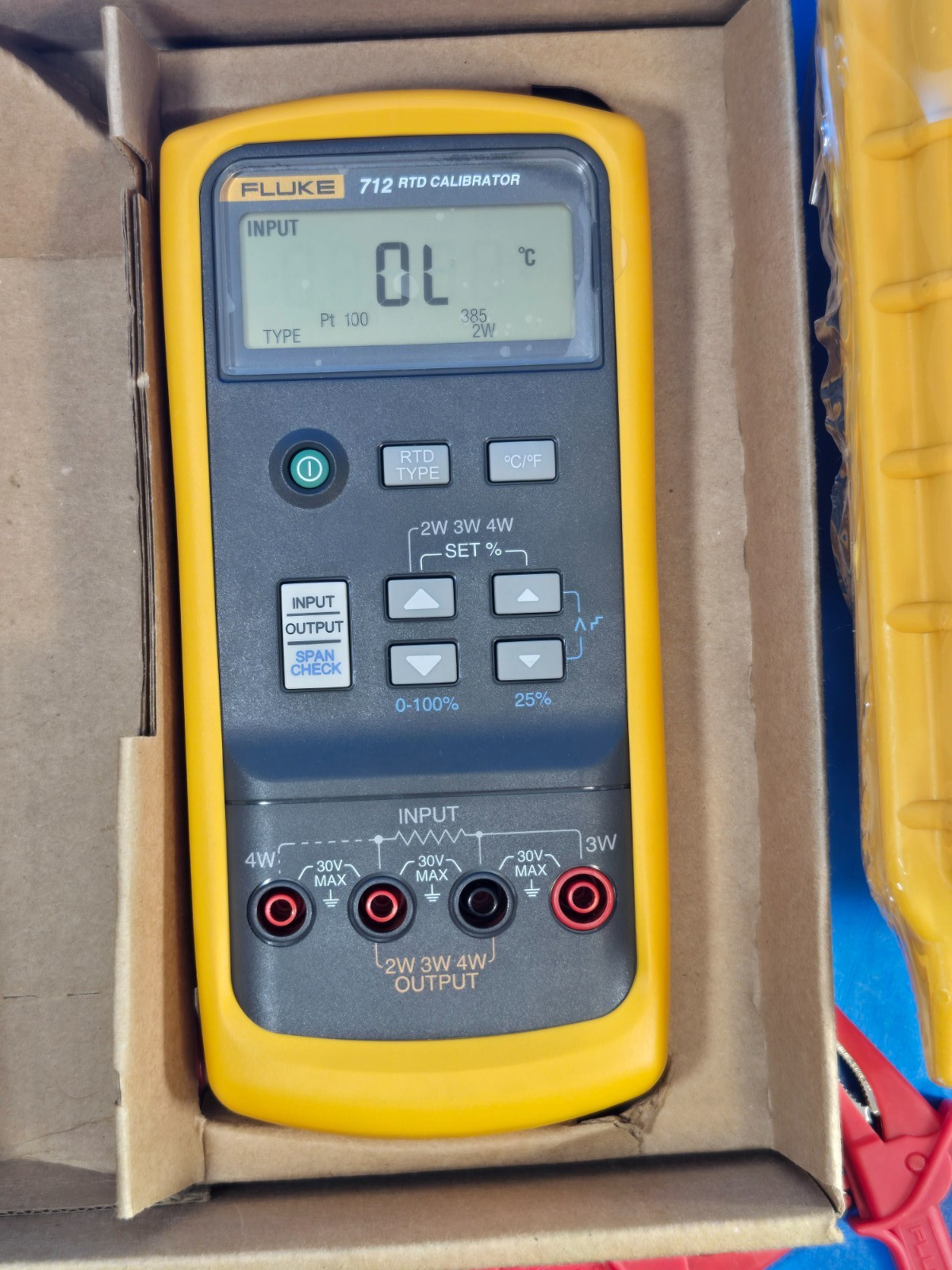 Fluke 712 RTD Calibrator Pristine!