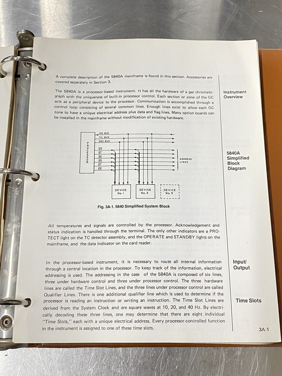 Hewlett Packard 5840A Gas Chromatograph - Users Guide / Instruction Manual