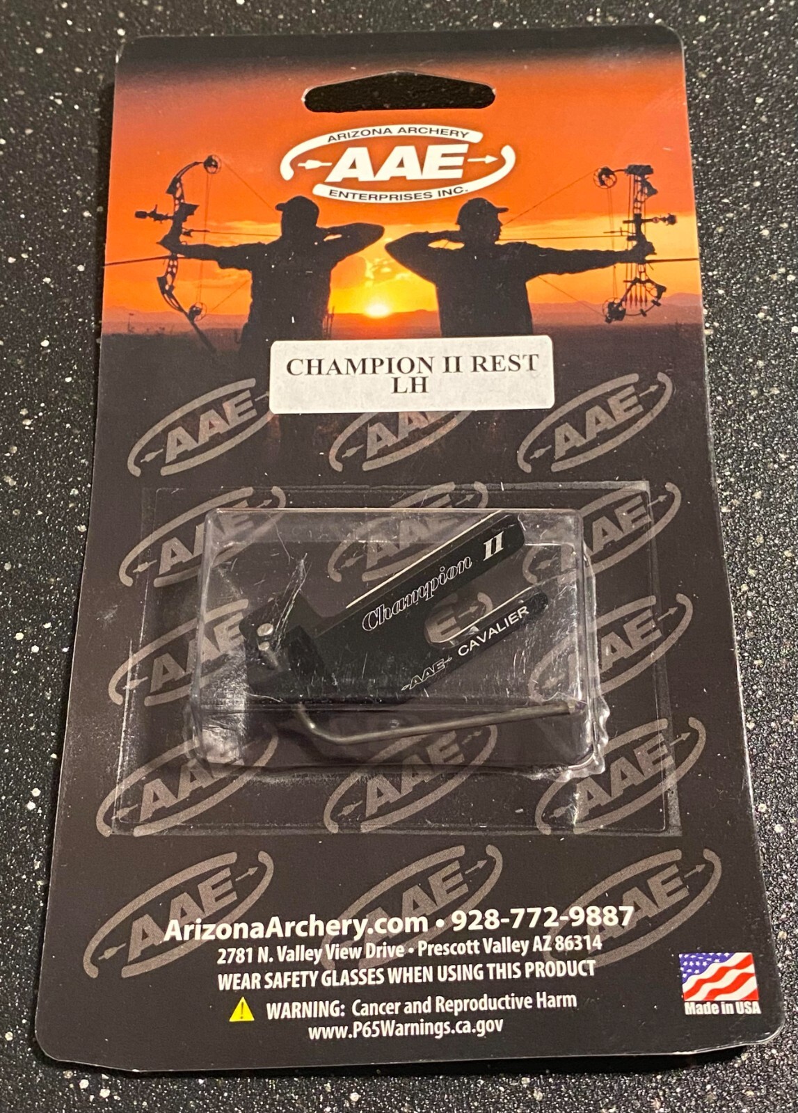 AAE CHAMPION II MAGNETIC ARROW REST - BLACK - LEFT HAND (LH)