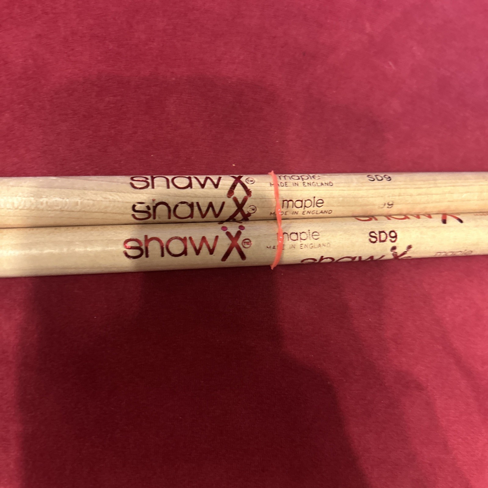 Pair Drum Sticks Shaw X Maple - Mismatch E Same Stick Different Run