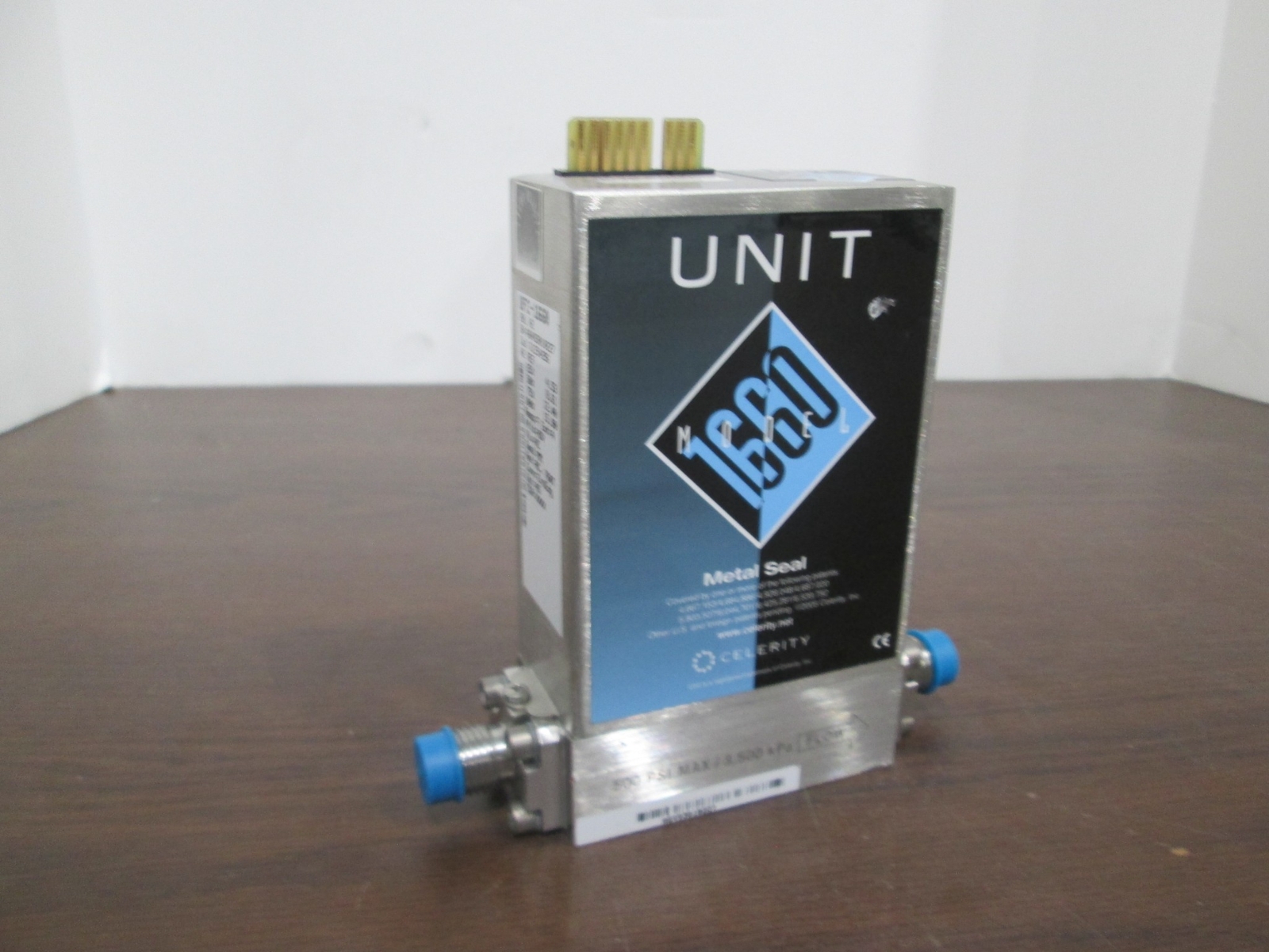 Unit, UFC-1660, 20L, H2, Mass Flow Controller, 1/4" Port, Used