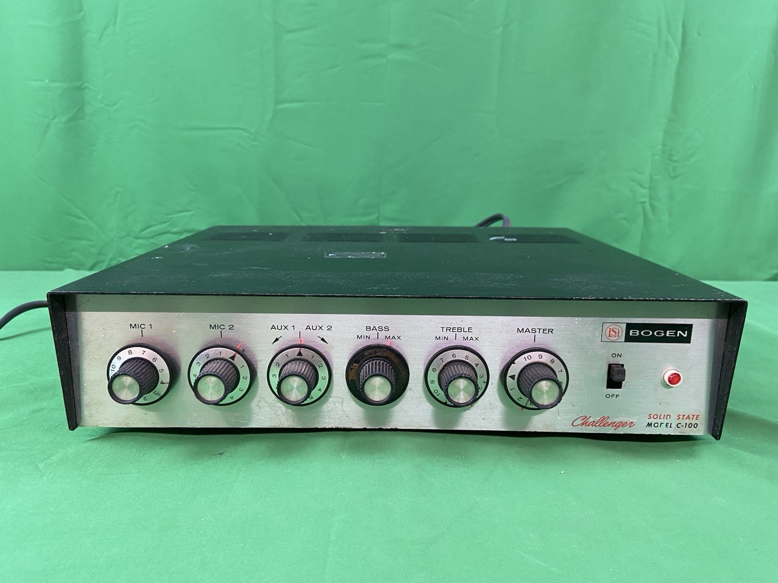 BOGEN Challenger C-100 Solid State PA Amplifier VTG Commercial 100W FOR PARTS