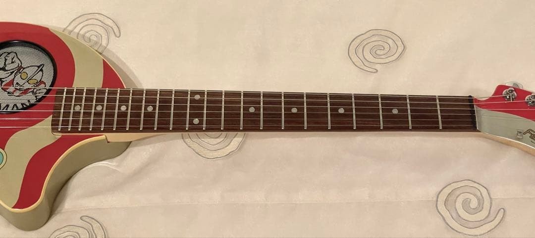 FERNANDES ZO-3 Ultraman modified high gain/with effect loop