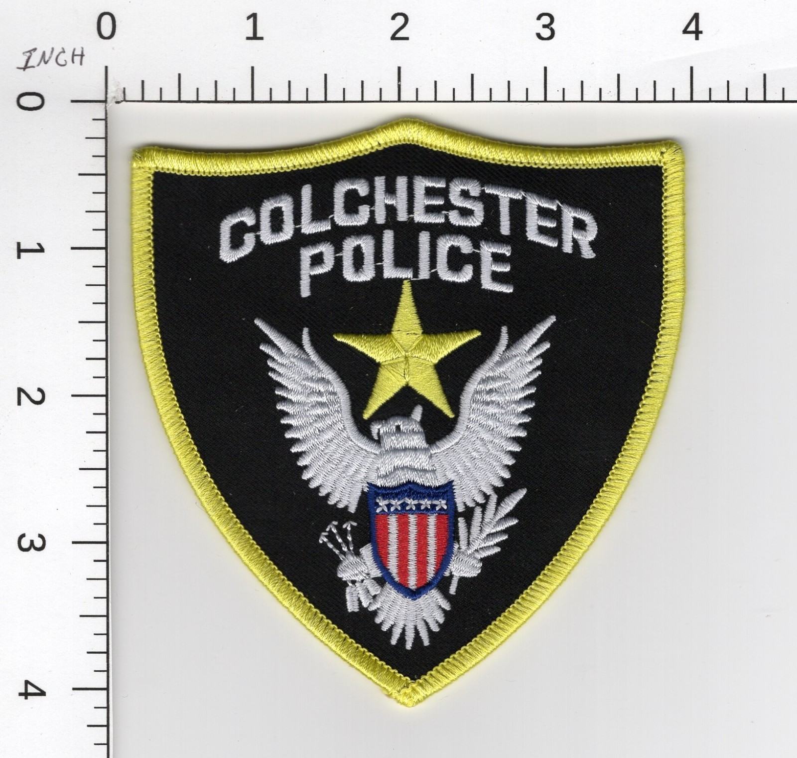COLCHESTER ^^^ ILLINOIS -- COLLECTIBLE POLICE EMBROIDERED PATCH