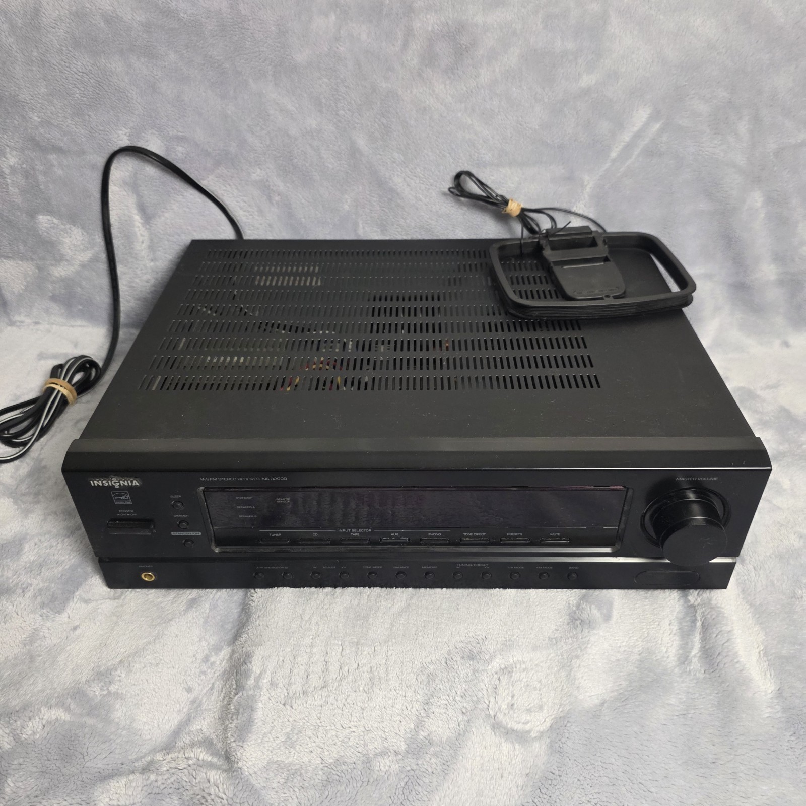 Insignia NS-R2000 2 Channel HiFi Stereo Receiver with AM Tuner Audio Tested