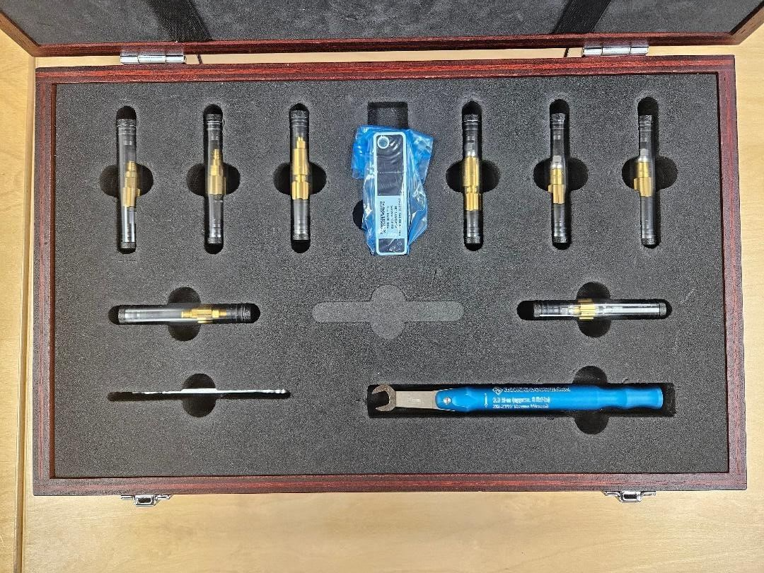 ZV-Z270 Network Analyzer Calibration Kit (50 OHM) Rohde & Schwarz