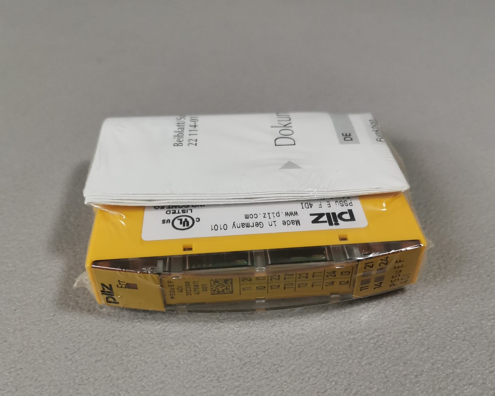 Pilz 312200 PSSu E F 4DI NEW Original Packaging Sealed