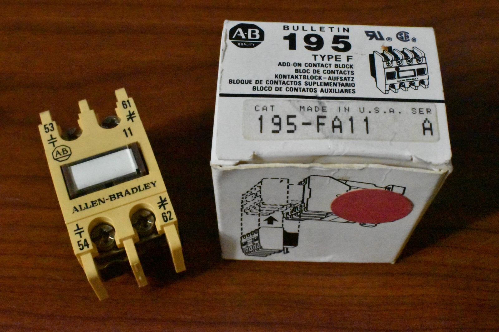 Allen Bradley 195-FA11 Add-On Contact Block, 10 Amp, 2 Pole, 1NO/1NC