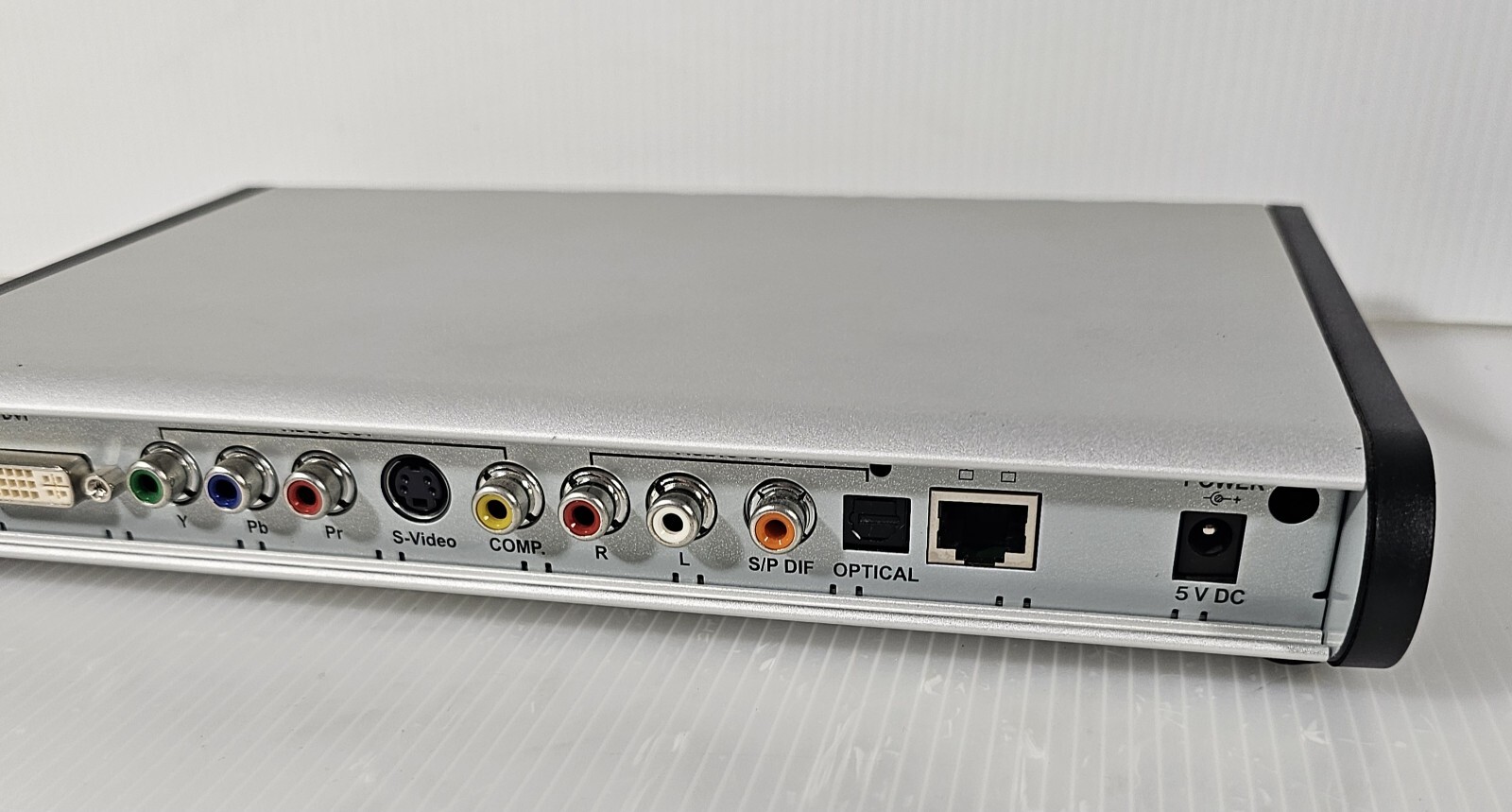 Leviton DP210 Structured Media Digital Player w Remote Control
