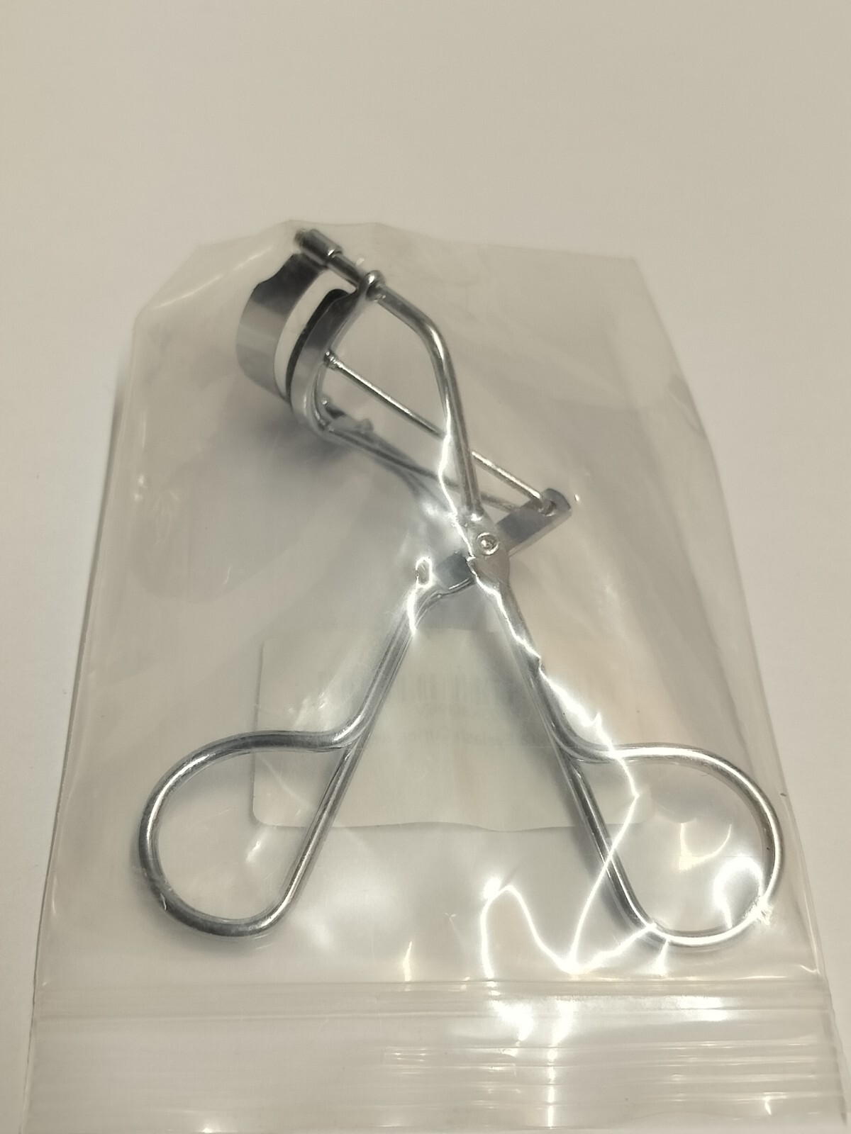 Eyelash Curler Regular Size Color Silver New (#26485)