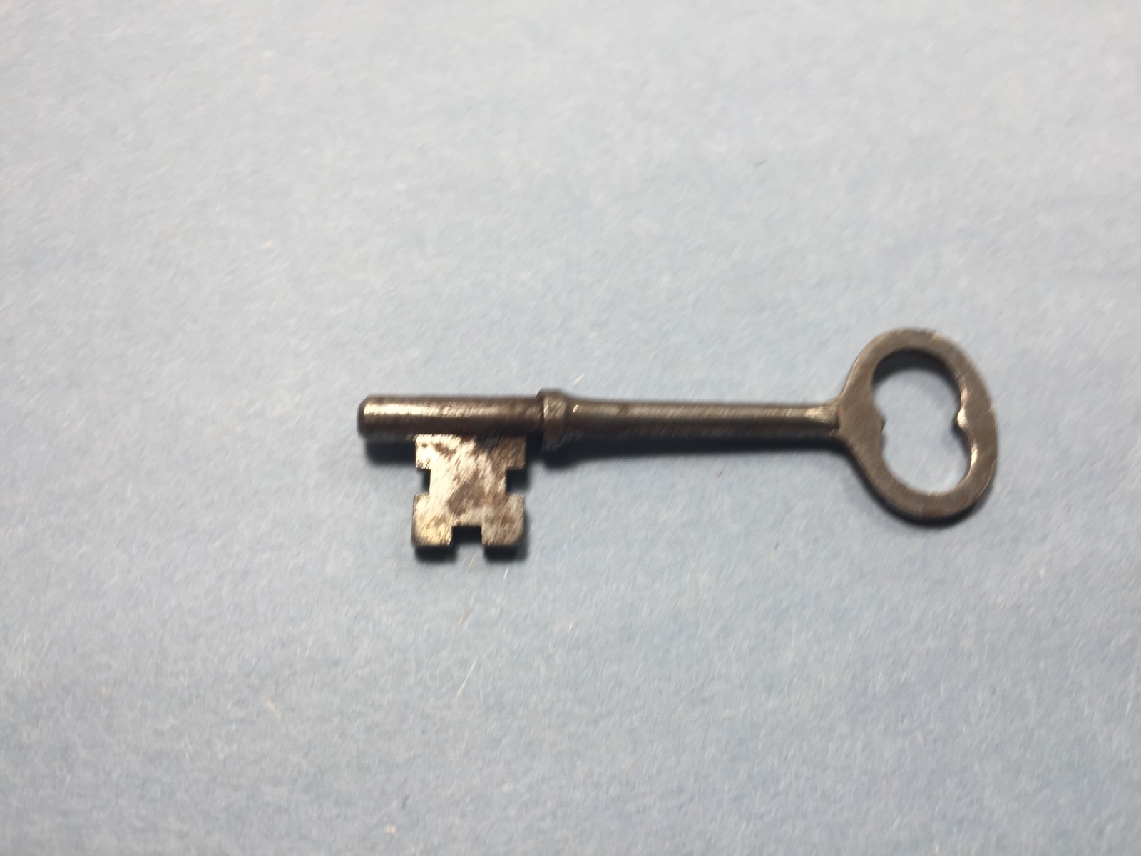 Vintage Skeleton Key - (marked Y57)