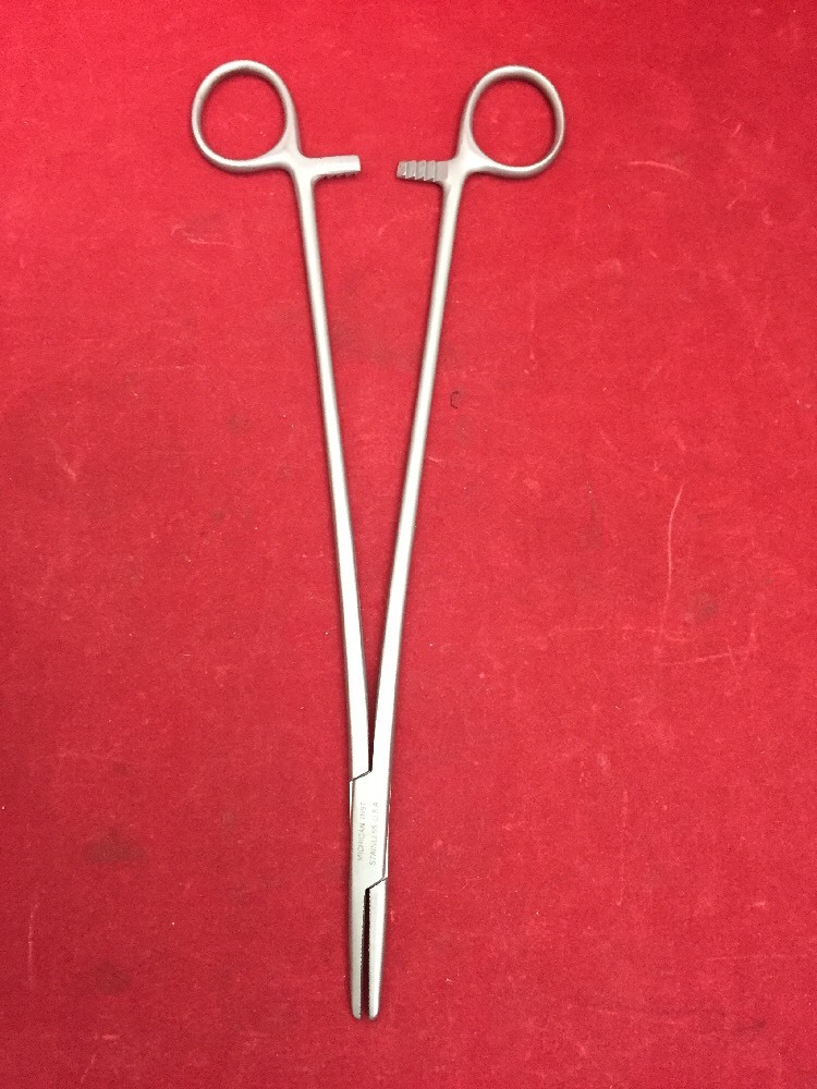 PREOWNED MICHIGAN INSTITUTE Debakey Needle Holder 9.5" Great Condition