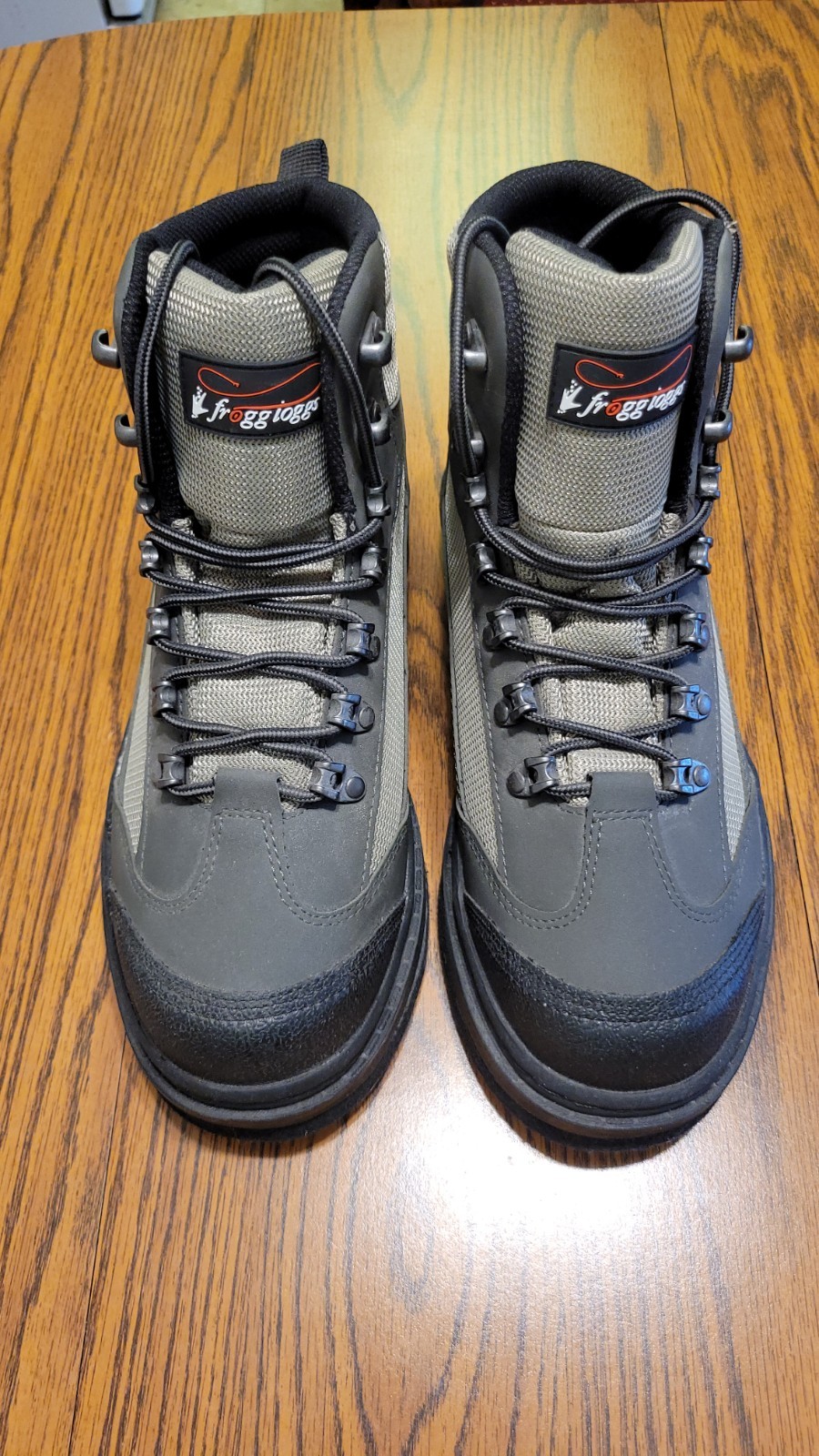 NWOT Or Box Frog Toggs Hellbender Felt Sole Wading Shoe Size 9