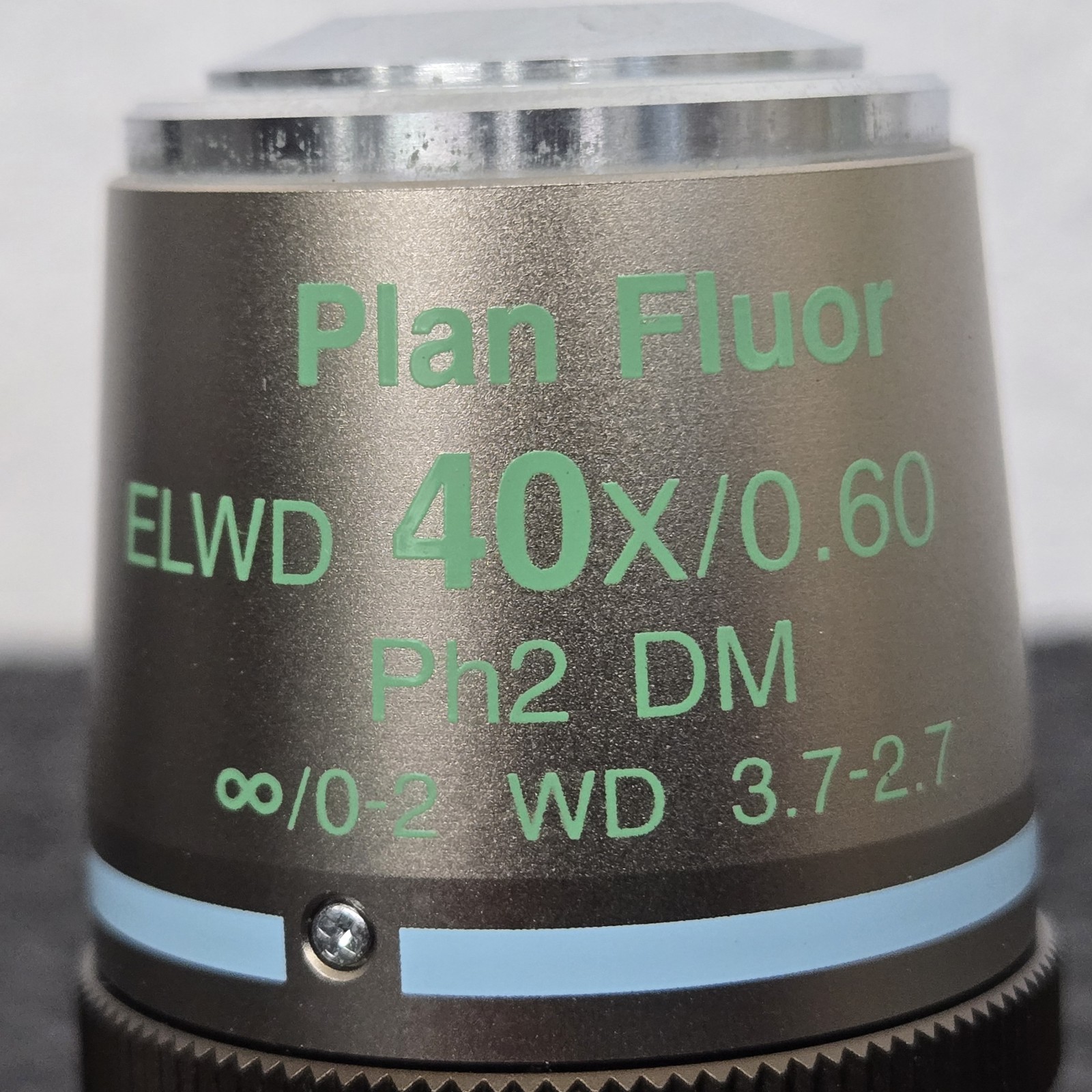 Nikon Microscope Objective 40x/0.60 Plan Fluor ELWD PH2 DM ∞/0-2 WD 3.7-2.7