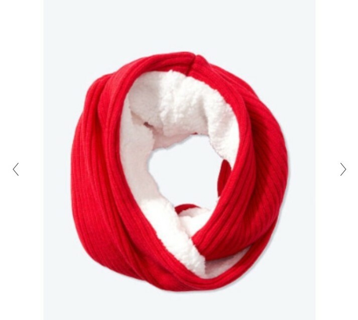 Vs pink ribbed knit sherpa lined Infinity Scarf OS new red