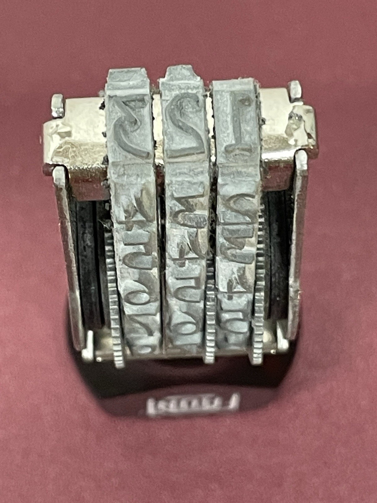 Numbering Rubber Stamp, 3/16" Characters 3 Digits, 001-999