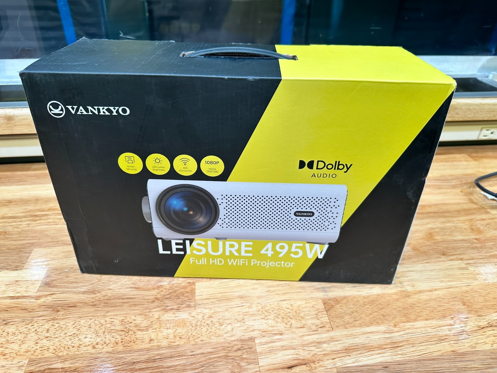 Vankyo Leisure 495W Full HD 1080P WIFI Projector Dolby Audio NEW- (B15)
