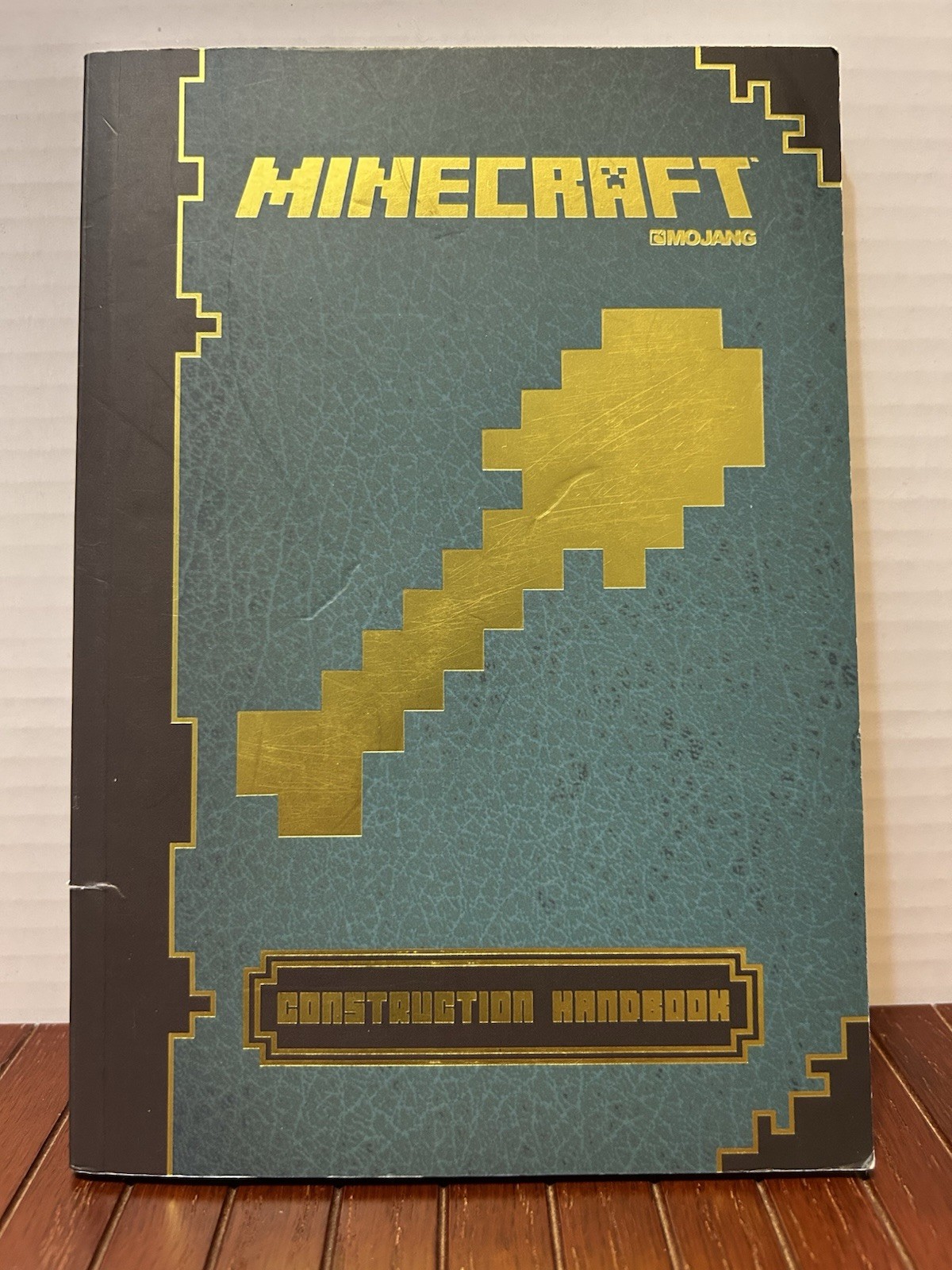 Minecraft: Construction Handbook: An Official Mojang Book