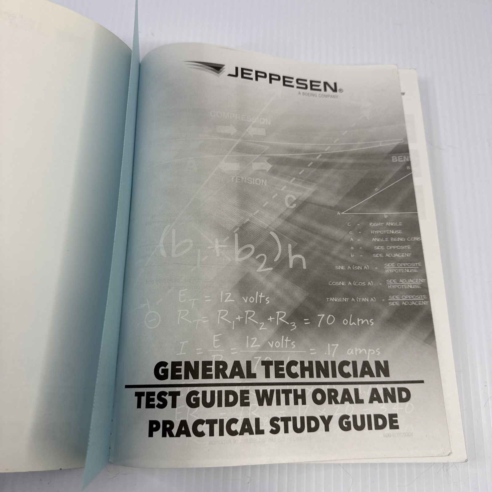 Jeppesen General Test Guide with Oral and Practical Study Guide - 10002000-008