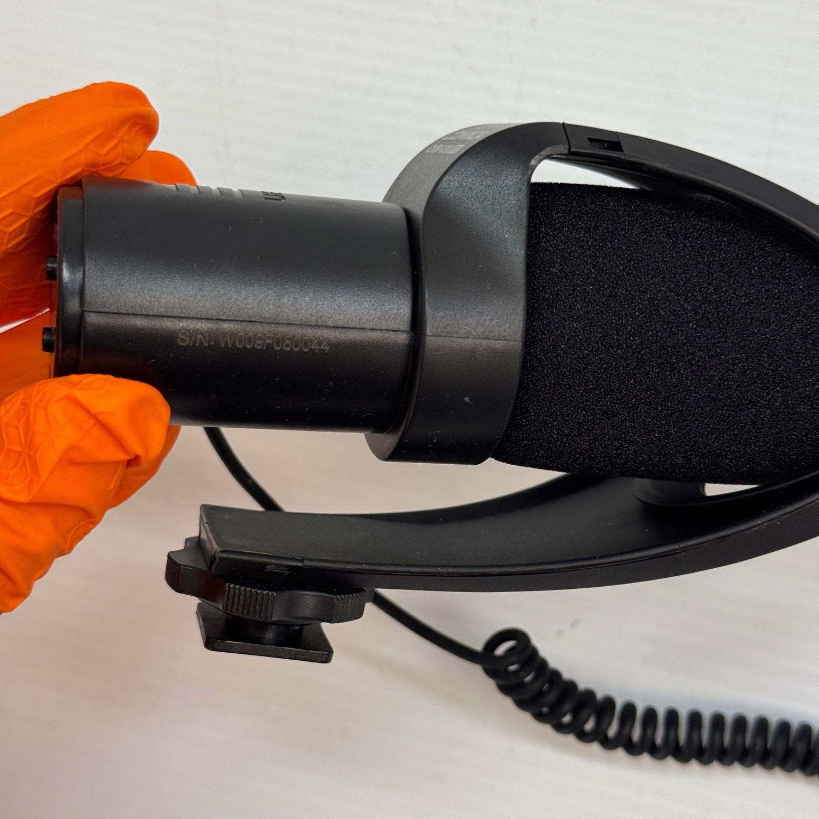 Comica V30 pro External Microphone Kit w/ Mount & Cables untested