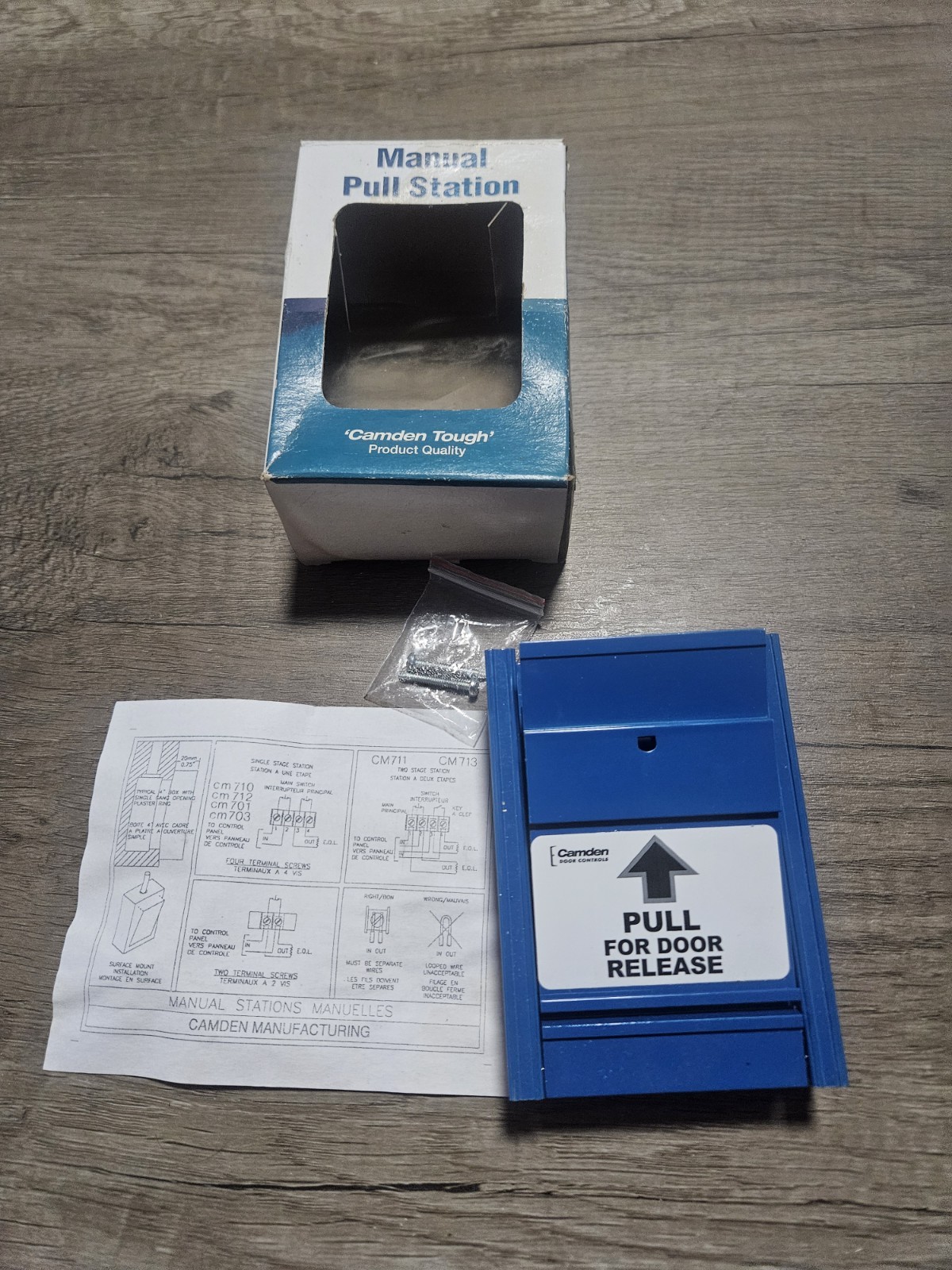 CAMDEN CM-701 UNIVERSAL BLUE PULL STATION