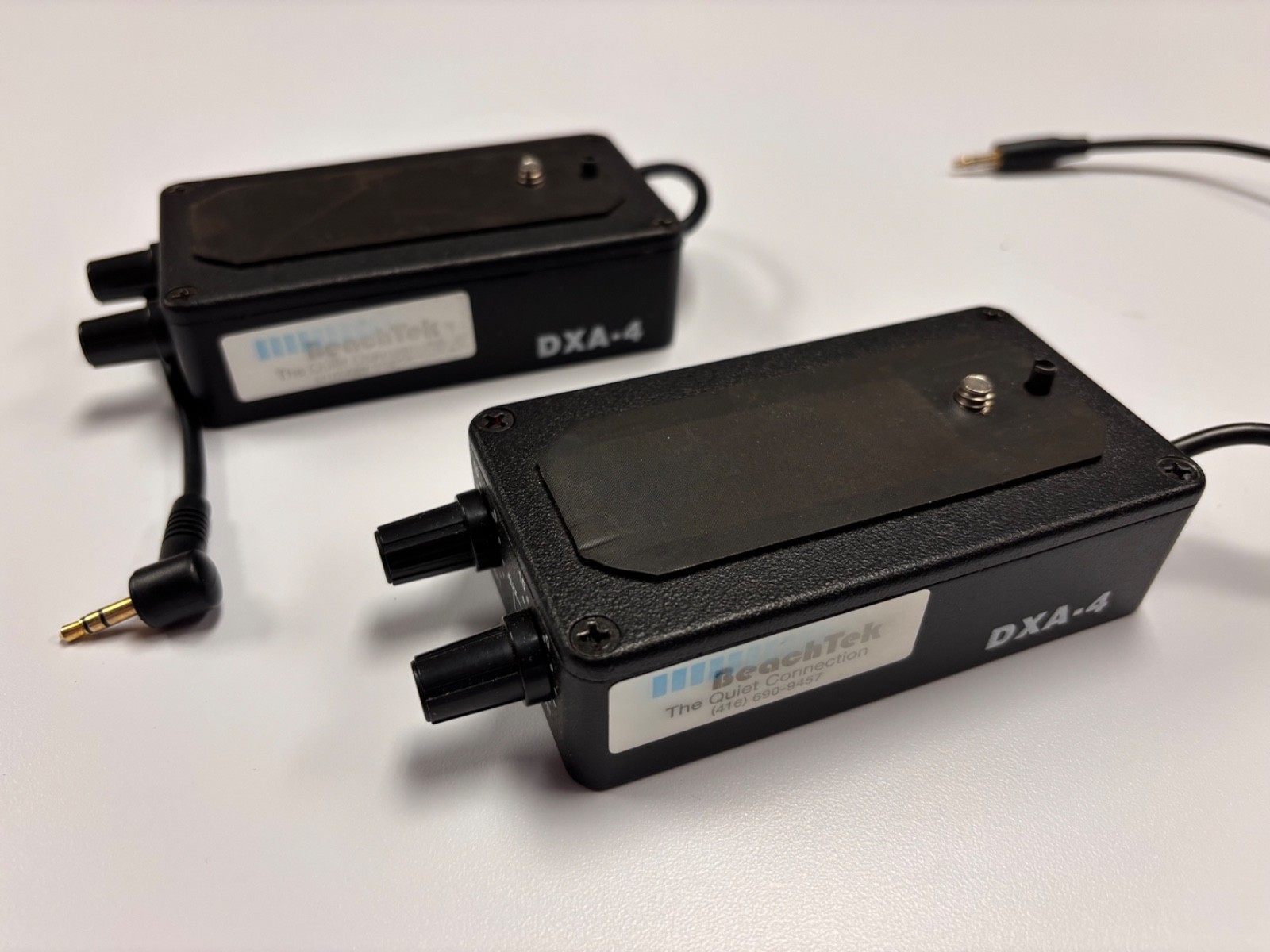 BEACHTEK DXA-4P DUAL XLR TO 3.5MM AUDIO ADAPTER FOR REPAIR