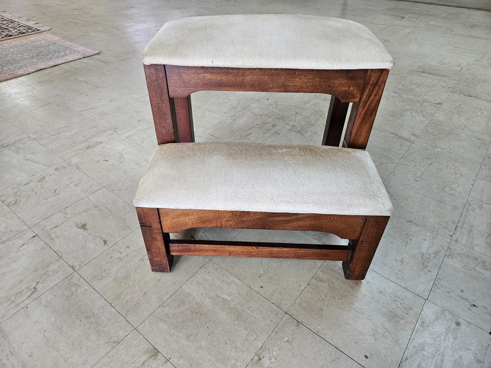 CRAFTIQUE BED STEPS MAHOGANY