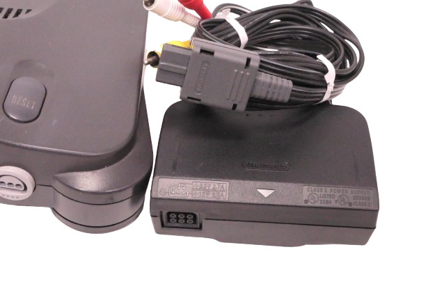 Nintendo 64 Console With Controller & Cords