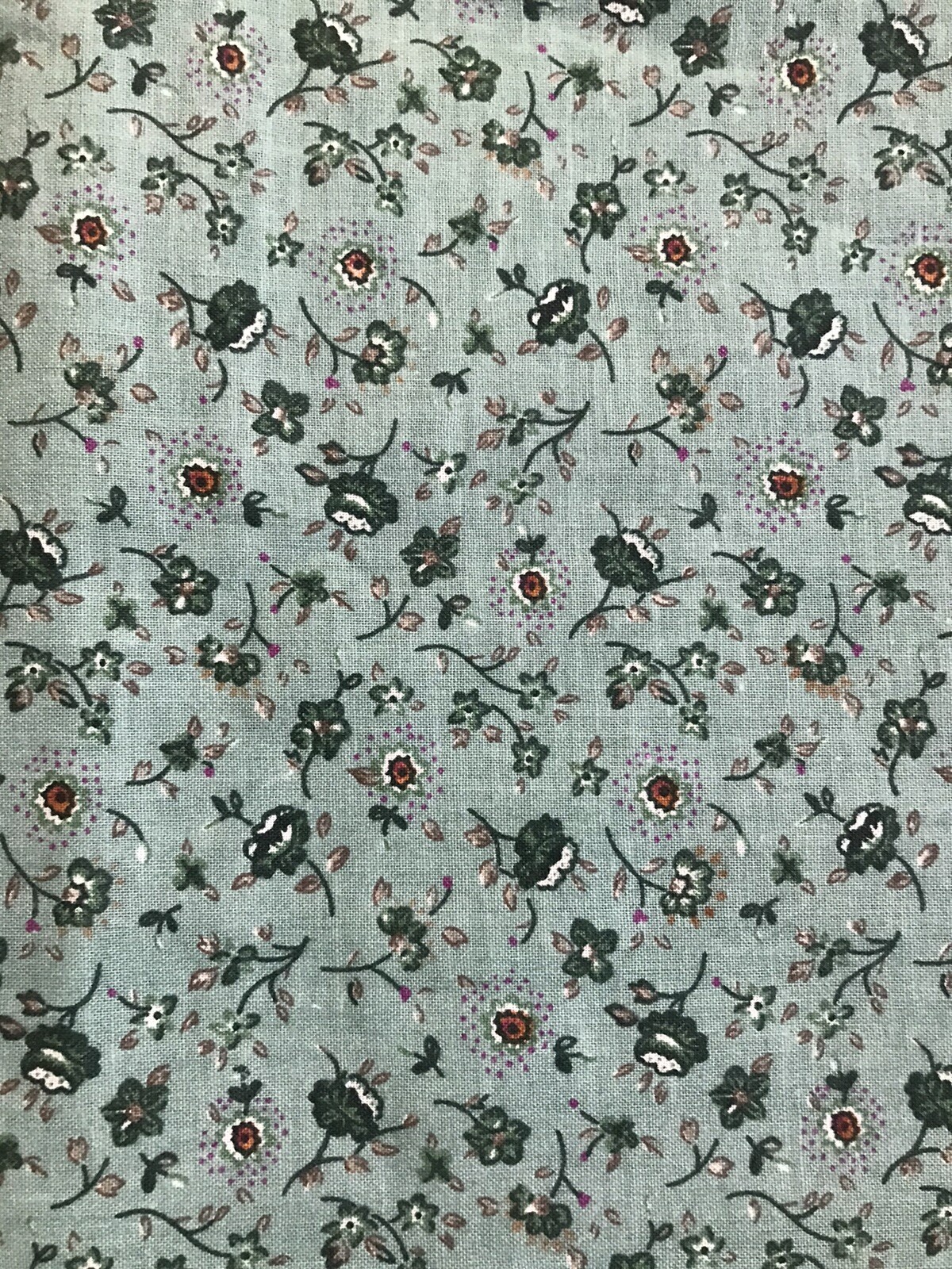 Floral Print Green White Fabric Cottage Granny Core 1 Yard + 2” X 45 NEW