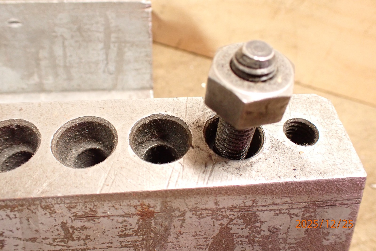 LOT R109 MOORE TOOL JIG GRINDER ROTARY TABLE EXTENSION RISER PARALLELS