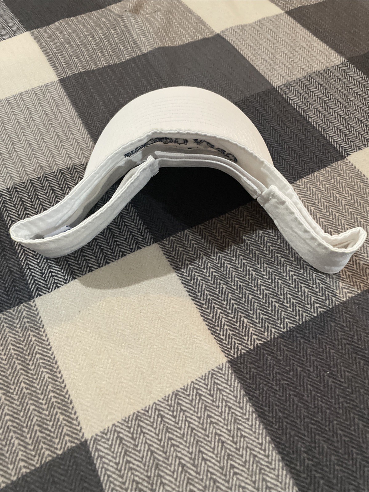 NEW 2025 U.S. Open Honey Deuce Drink Promo Grey Goose White Visor Hat
