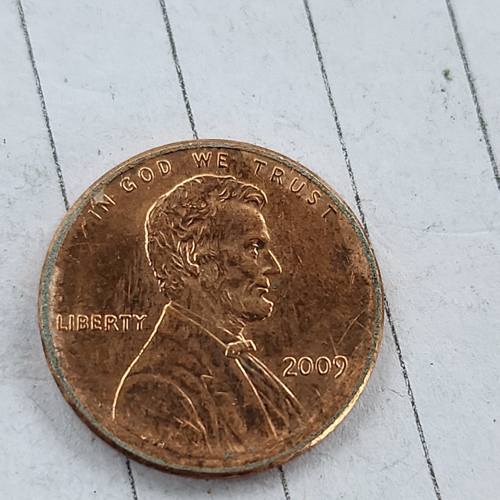 2009 No Mint Mark Bicentennial Lincoln Memorial Penny Coin.