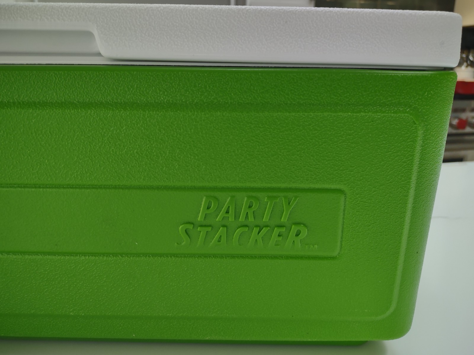 Coleman Party Stacker Cooler 6225 Green 24 Can USA Stacking Pristine!!