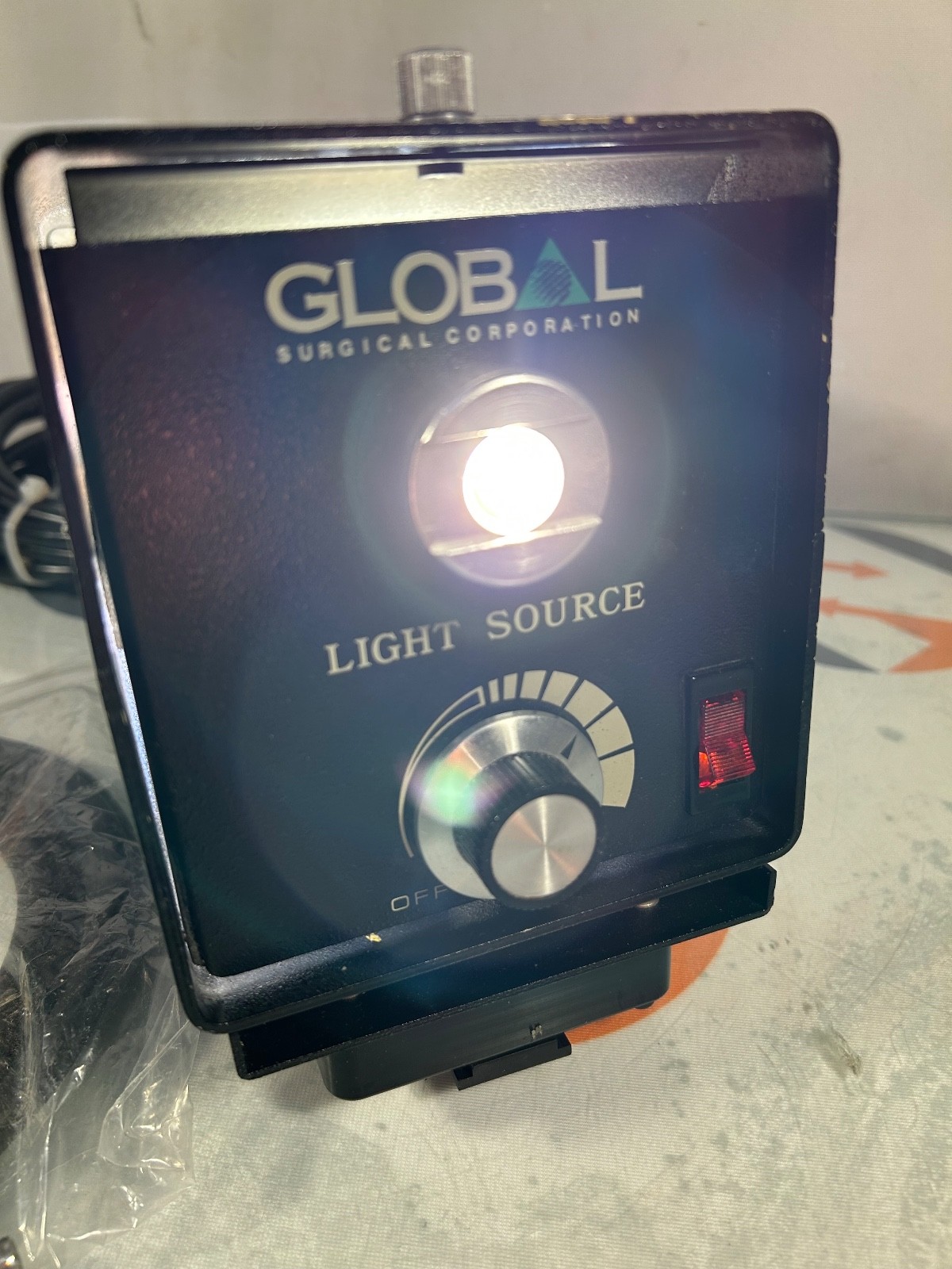Global Microscope Halogen Light Source M793