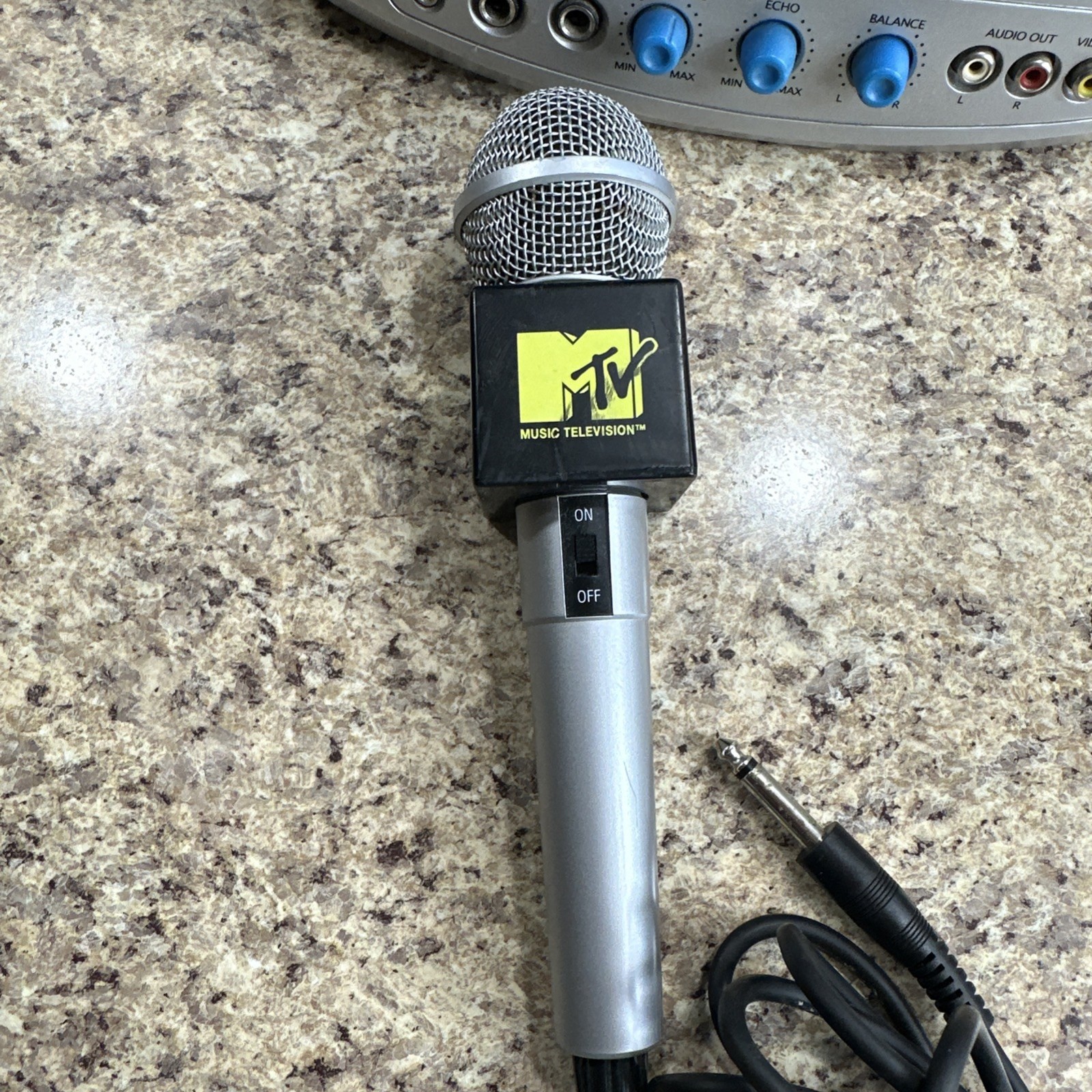 MTV Karaoke Machine SMGK-1000 The Singing Machine - Working W/ Mic