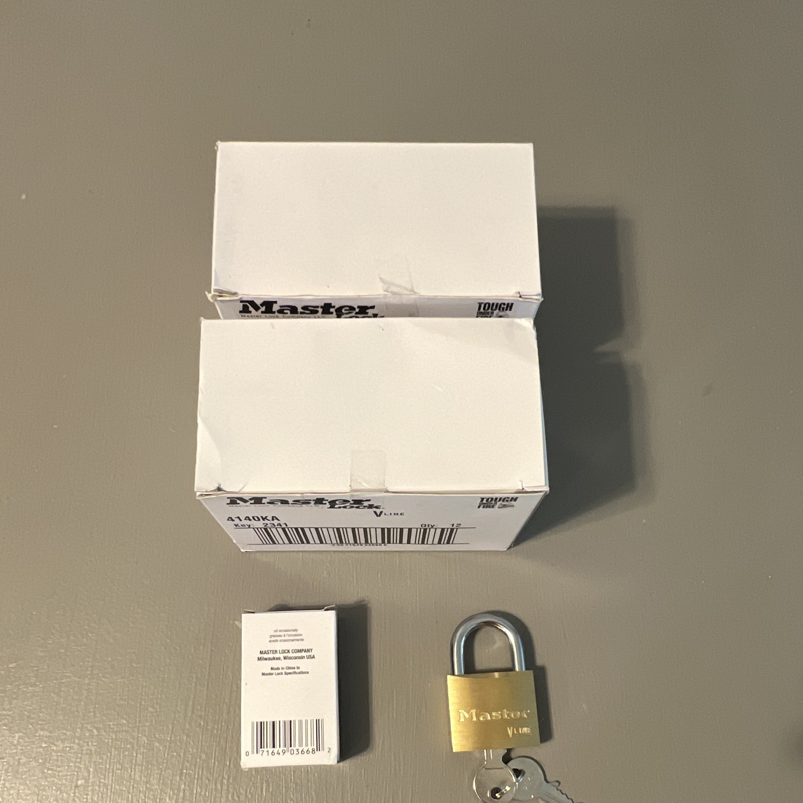25 New Master Lock VLine 4140KA Brass Locks