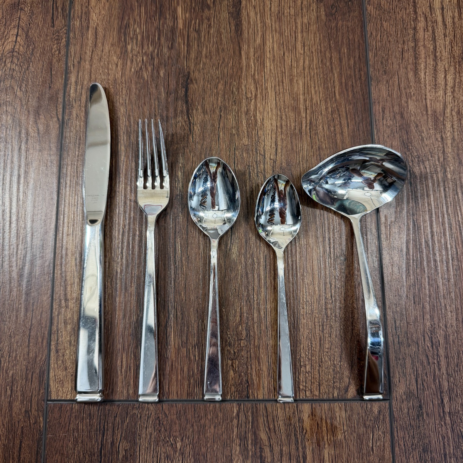 Reed & Barton * BARCLAY Glossy Stainless Flatware JAPAN - CHOICE - CHOOSE (200)