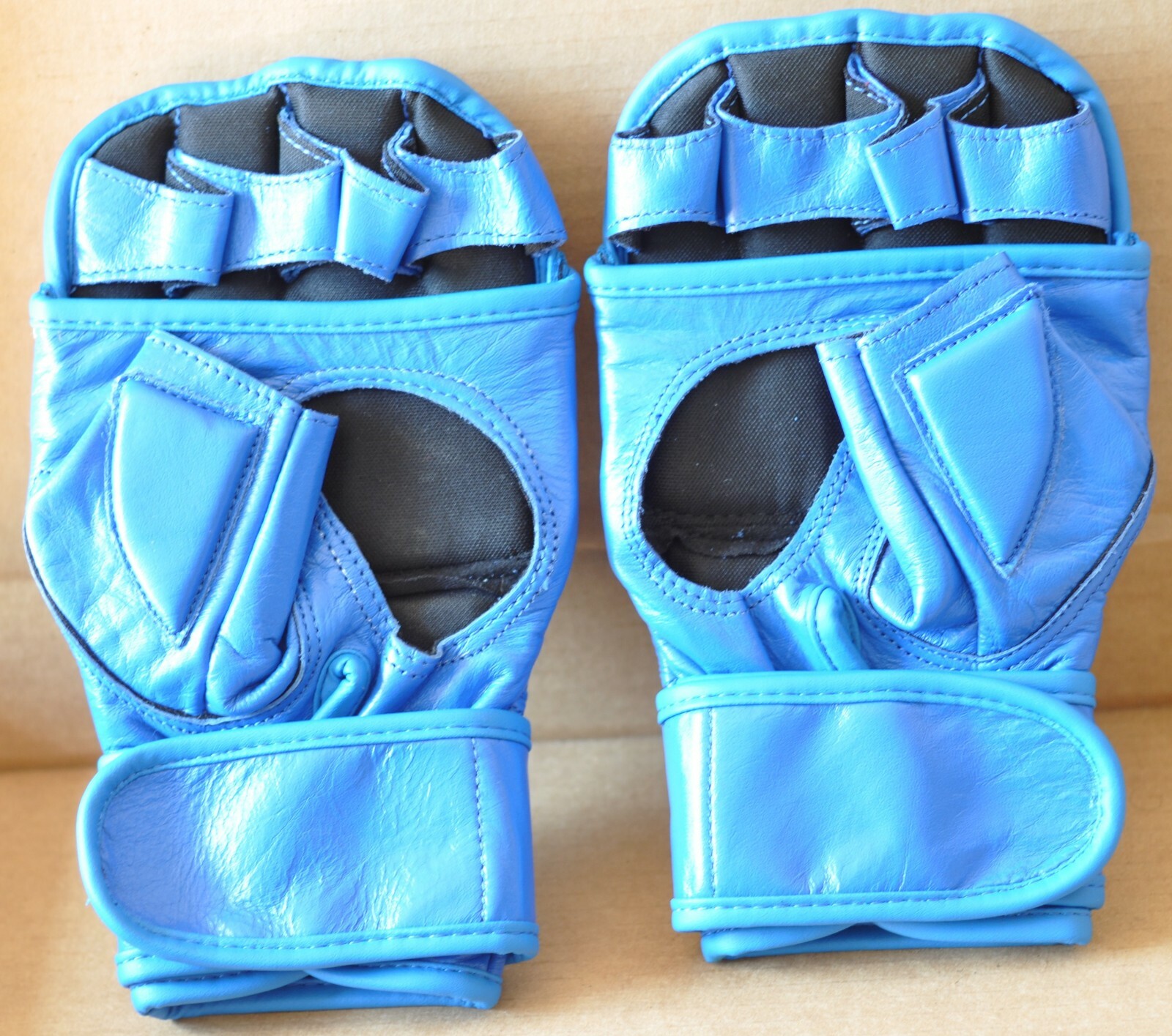 Real leather MMA Gloves Grappling Punching Bag Training Martial Arts Sparring