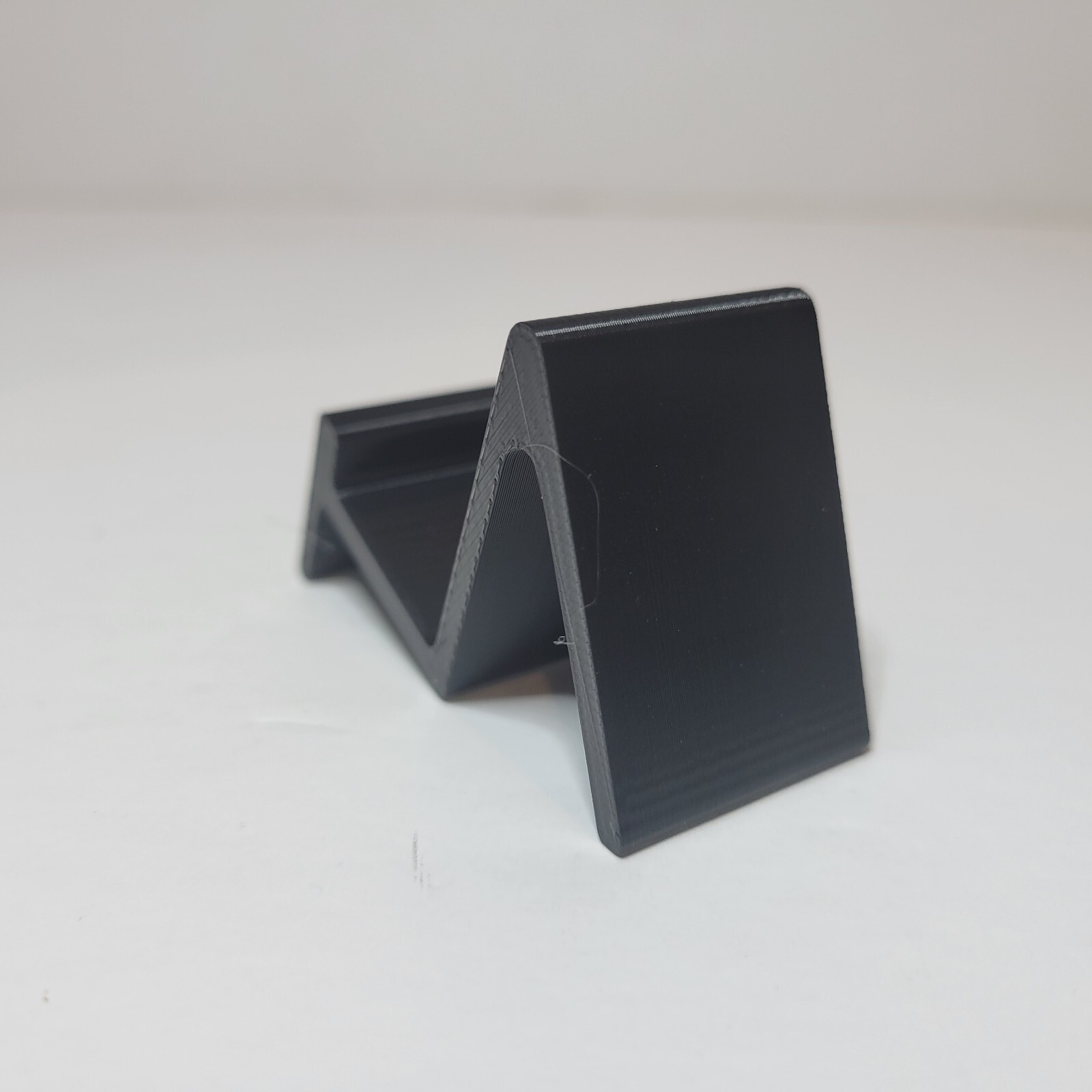 3 PACK New Nintendo 3DS Discrete Display Stand Holder Black