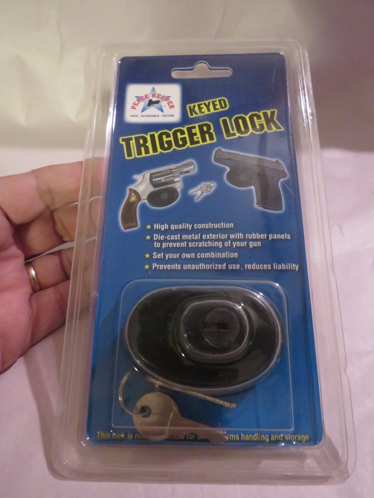 *NEW SEALED* Peace Keeper Keyed Gun Trigger Safety Lock Model TL01 With 2 Keys