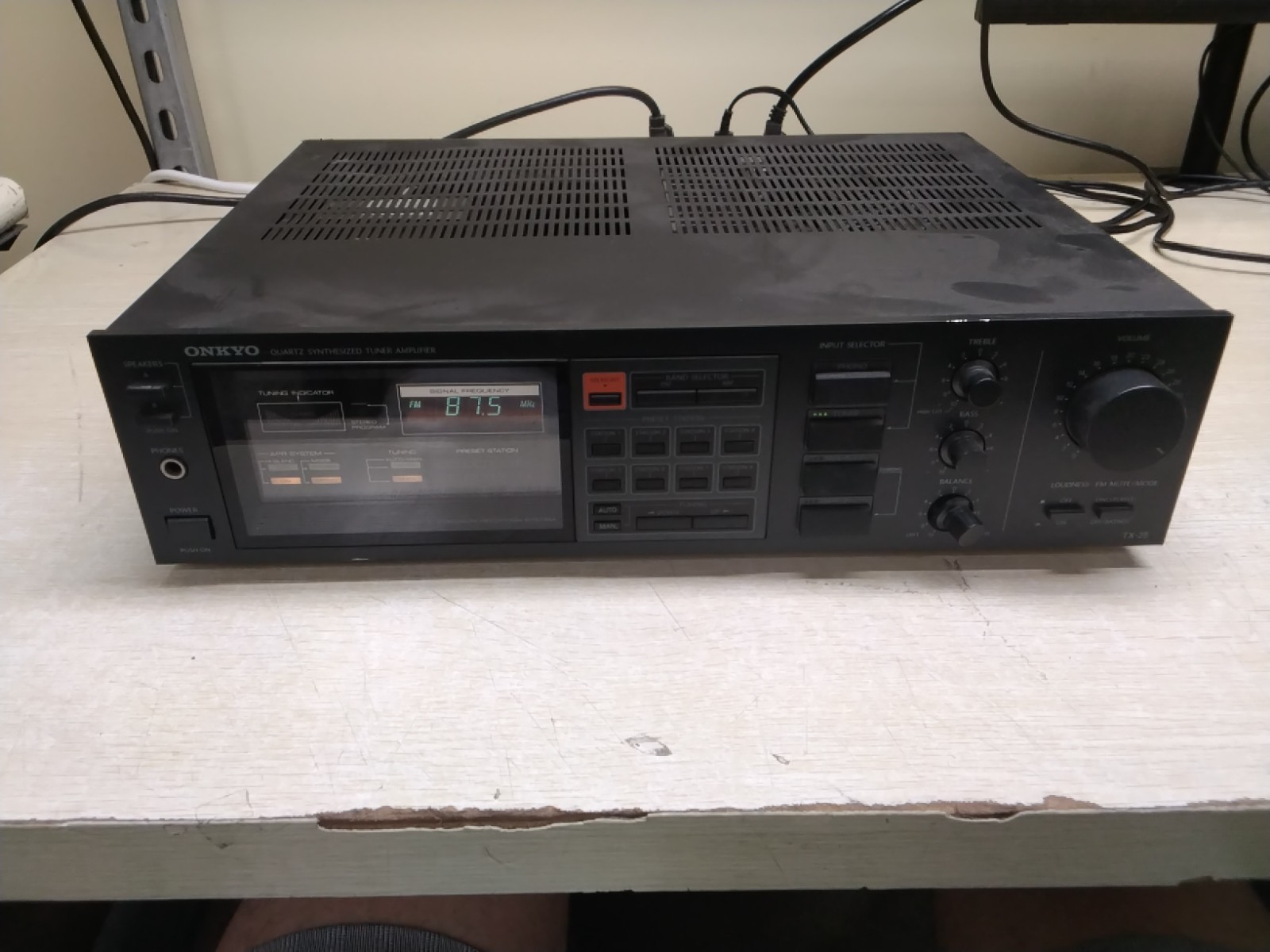 Vintage Onkyo Quartz Synthesized Tuner Amplifier TX-25