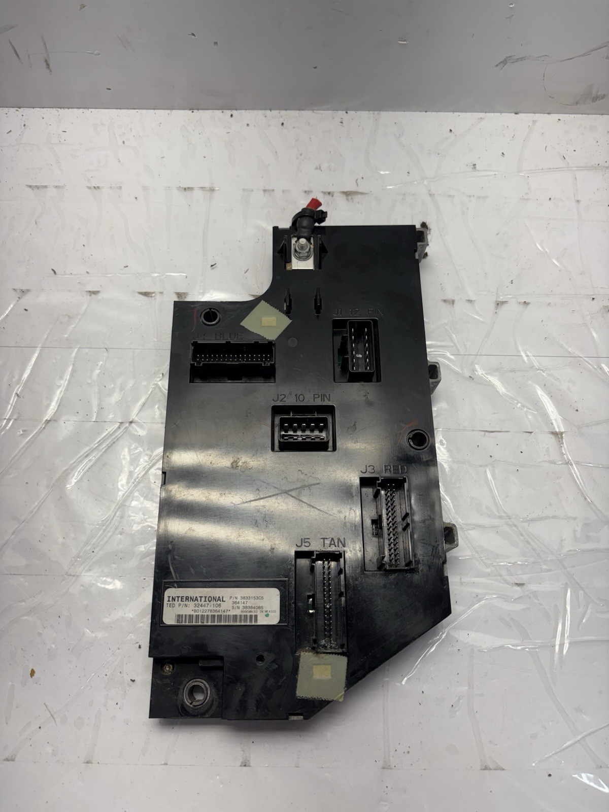 2008 - 2016 International Body Controller Cab Control Module P/N 3833153C5