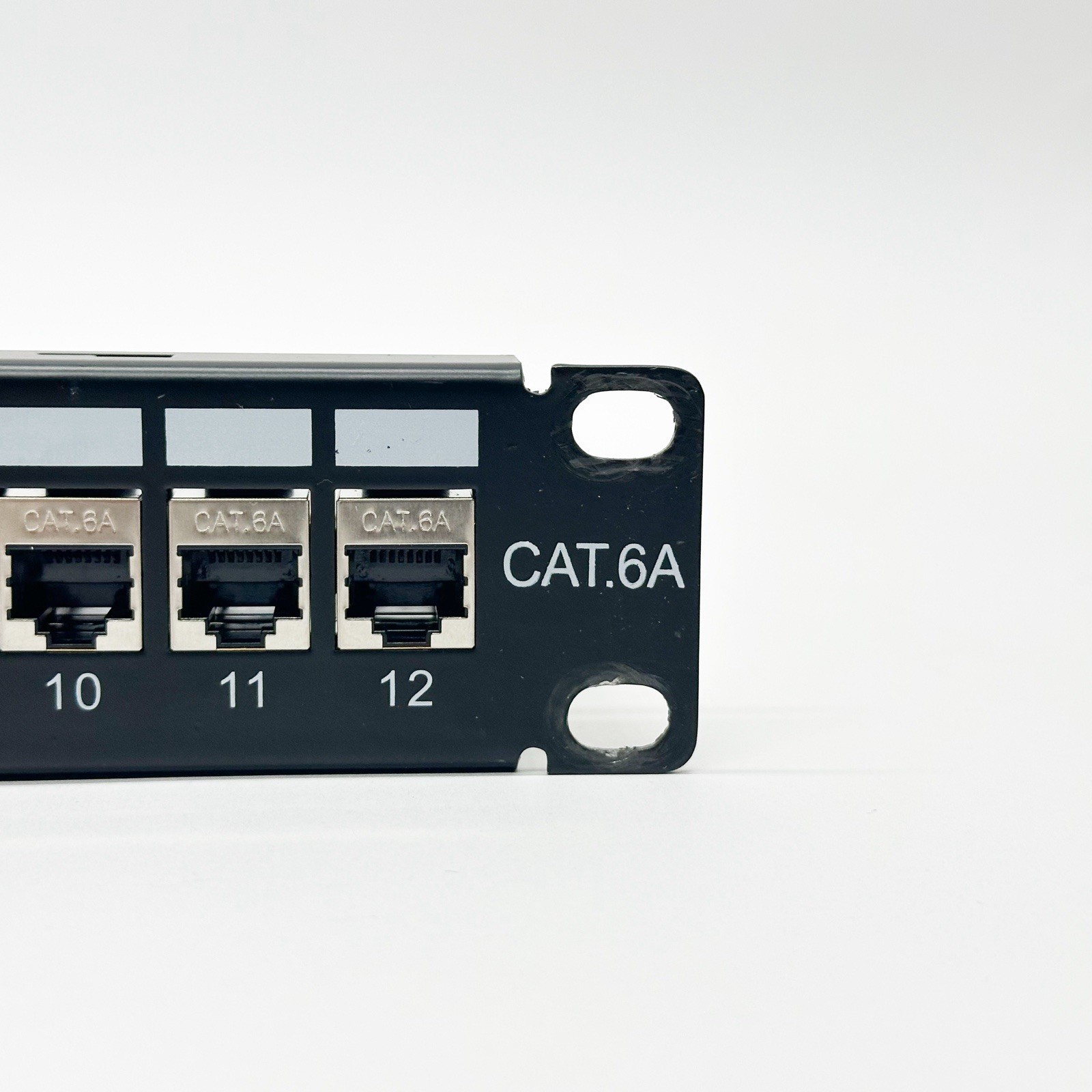 iwillink 10Gbps Cat6A Patch Panel 12 Port, Keystone Patch Panel with Back Bar