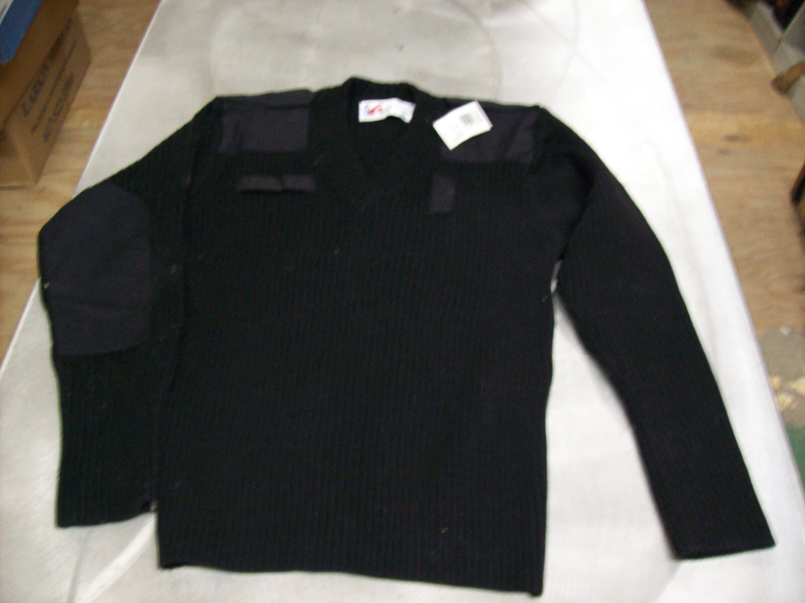 Horace Small 724AP Professional Wear Sweater SIZE M